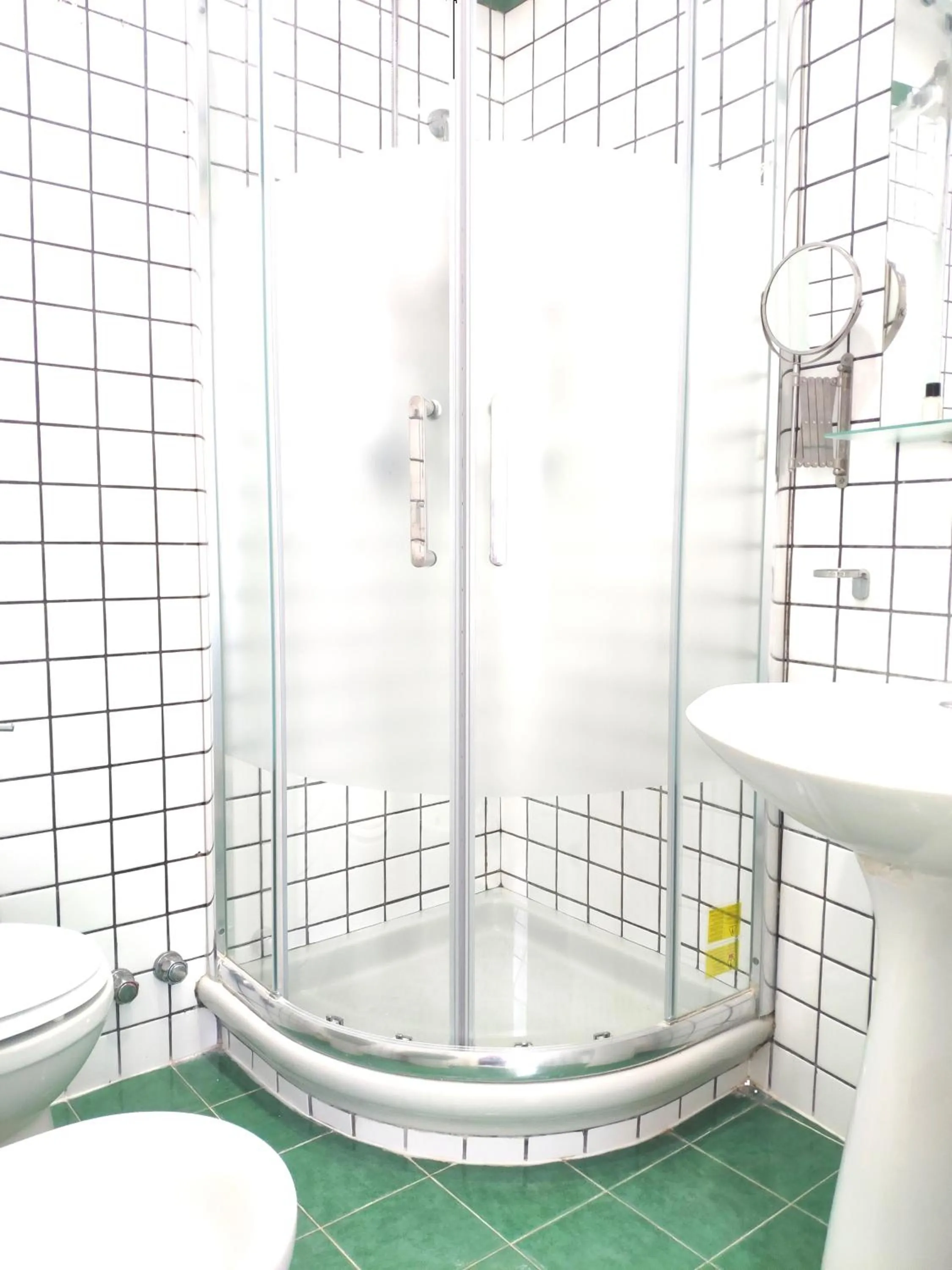 Bathroom in Hotel Oriente