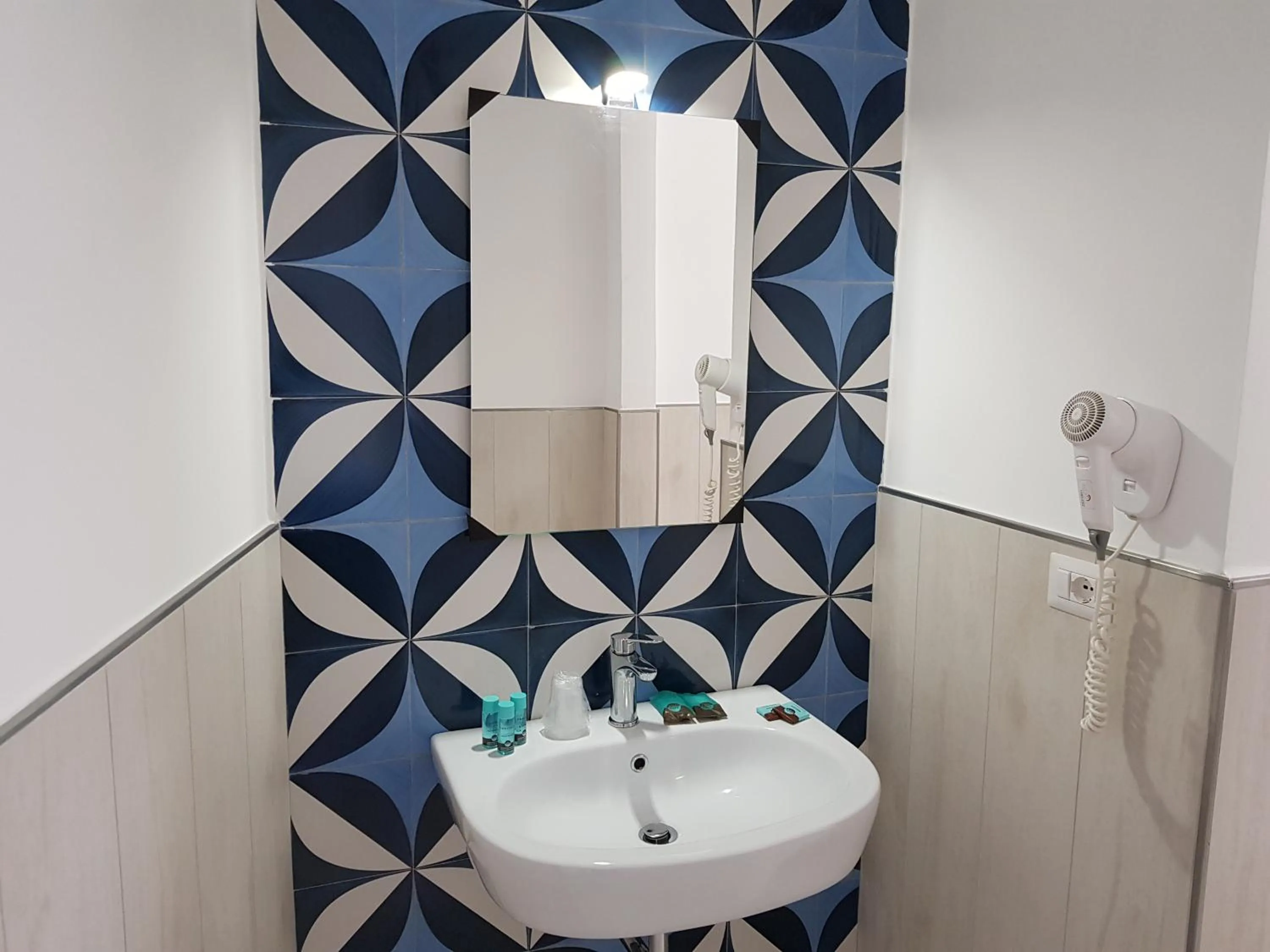 Bathroom in Hotel Oriente