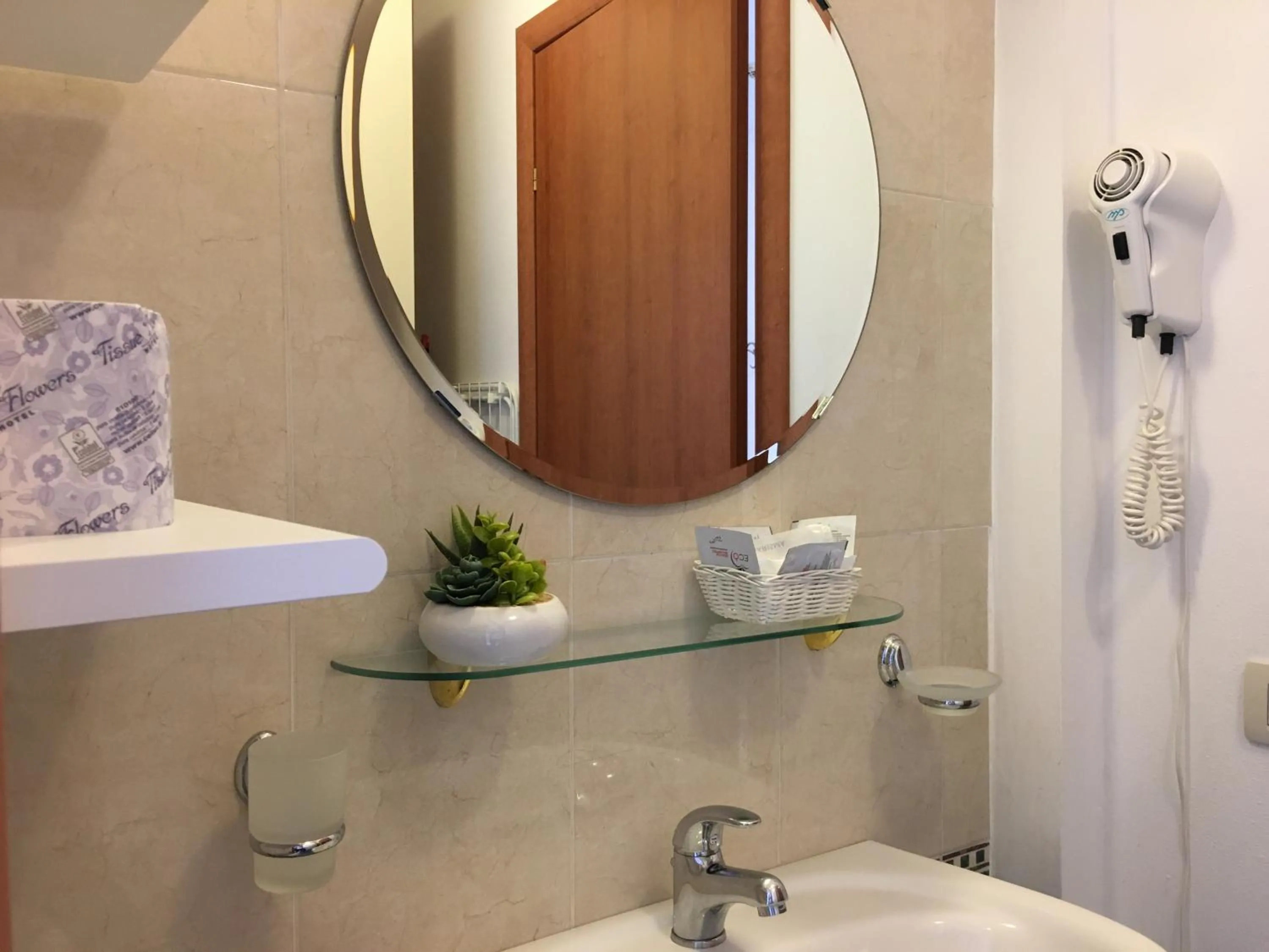 Bathroom in Residence Gloria