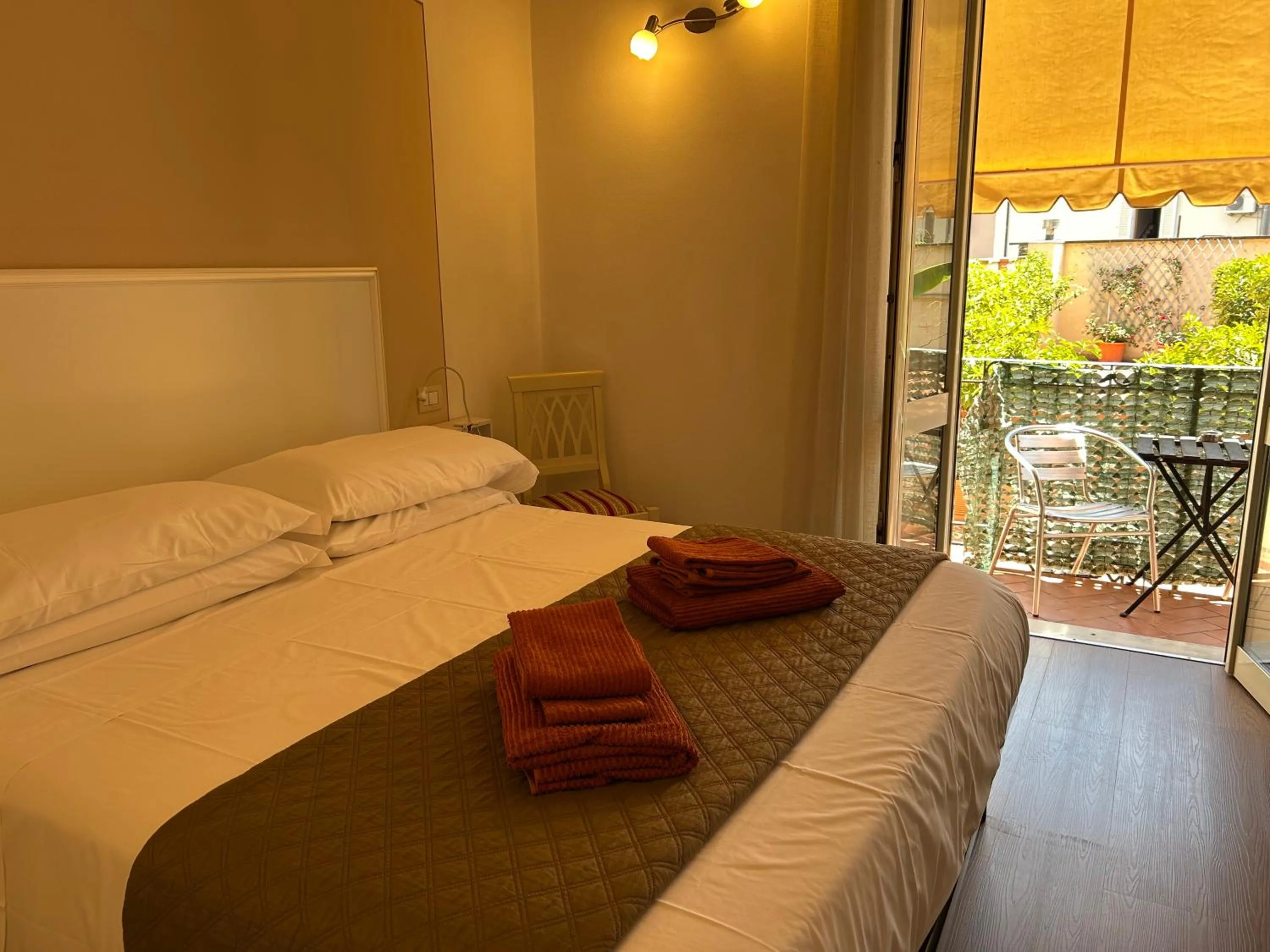 Bed in Residence Gloria