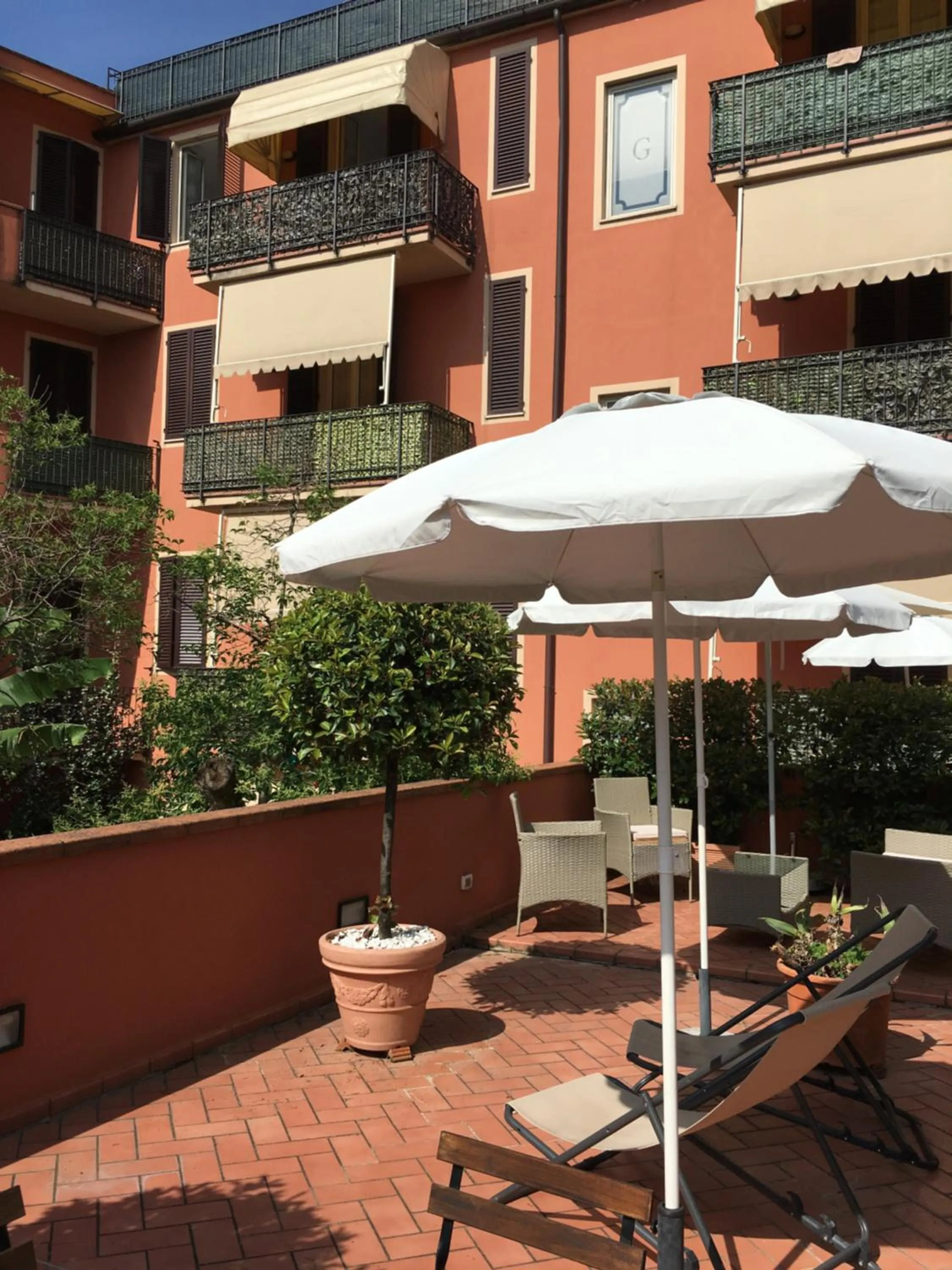 Patio in Residence Gloria