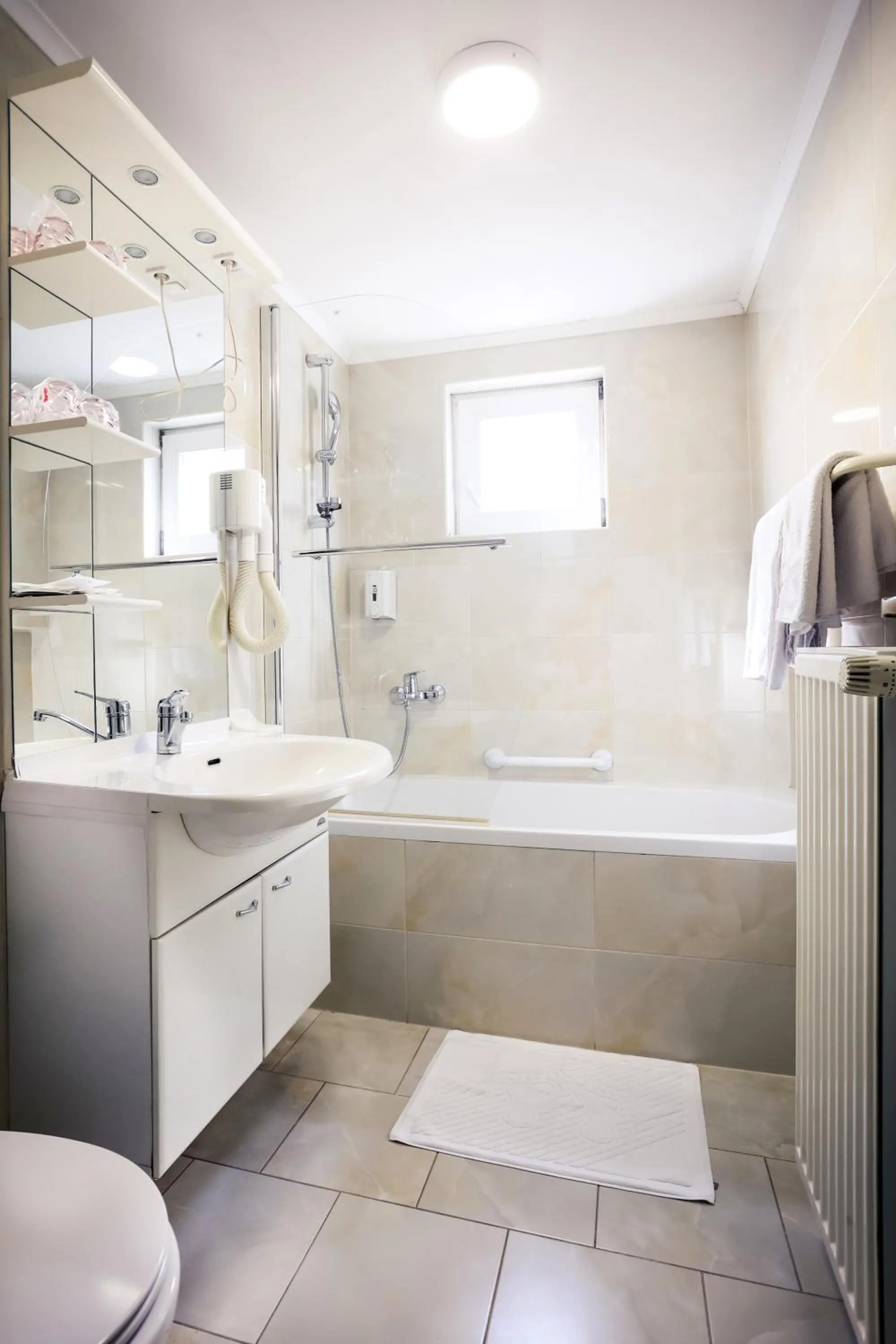 Bathroom in Hotel Garten