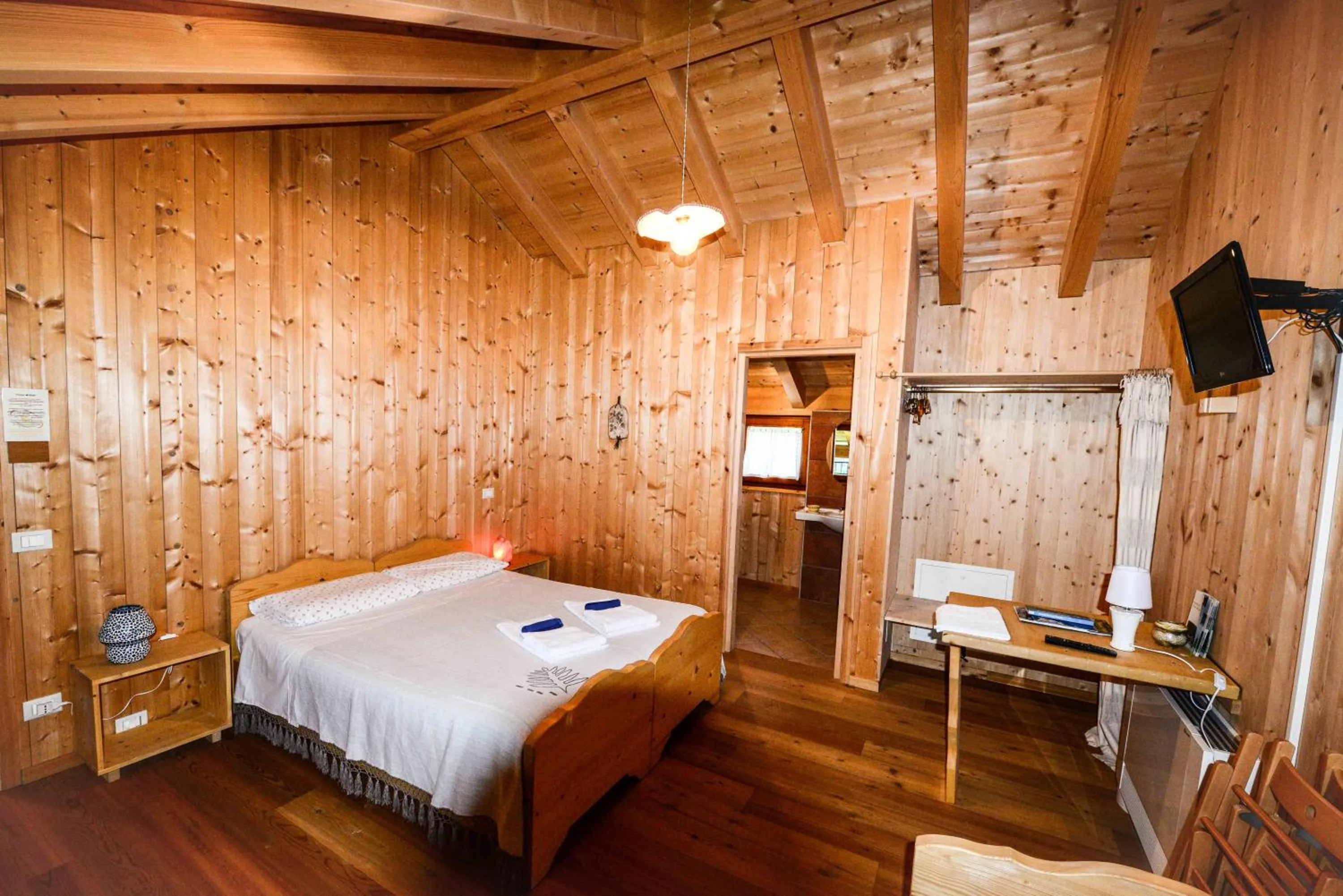 Photo of the whole room, Bed in BioAgriturismo Vegan Campo di Cielo