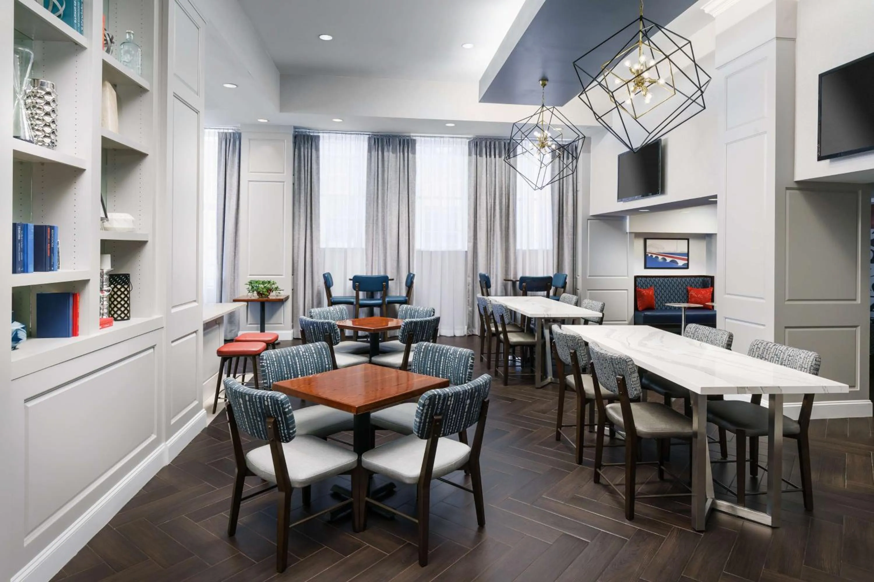 Breakfast in Hampton Inn Washington DC White House