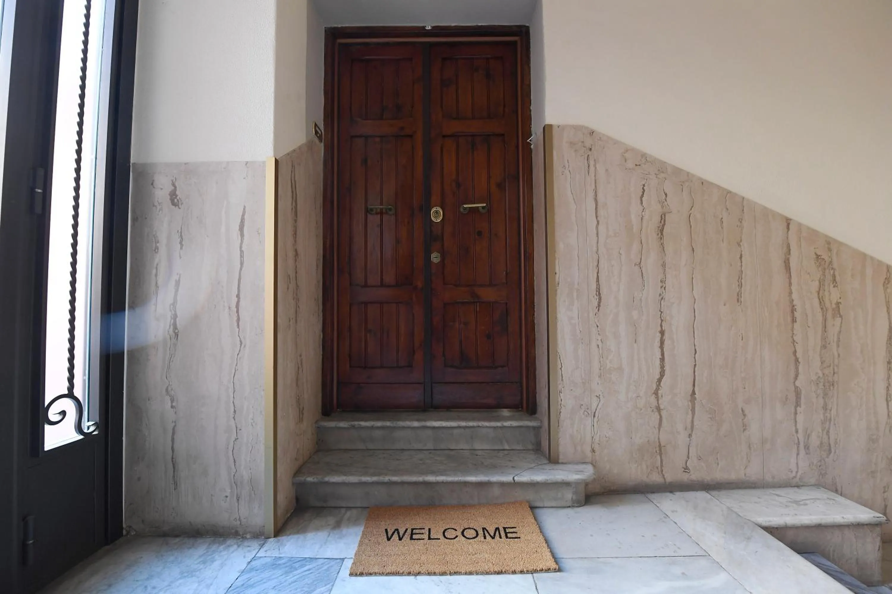 Property building in CAPO D'AFRICA 30 - COLOSSEO