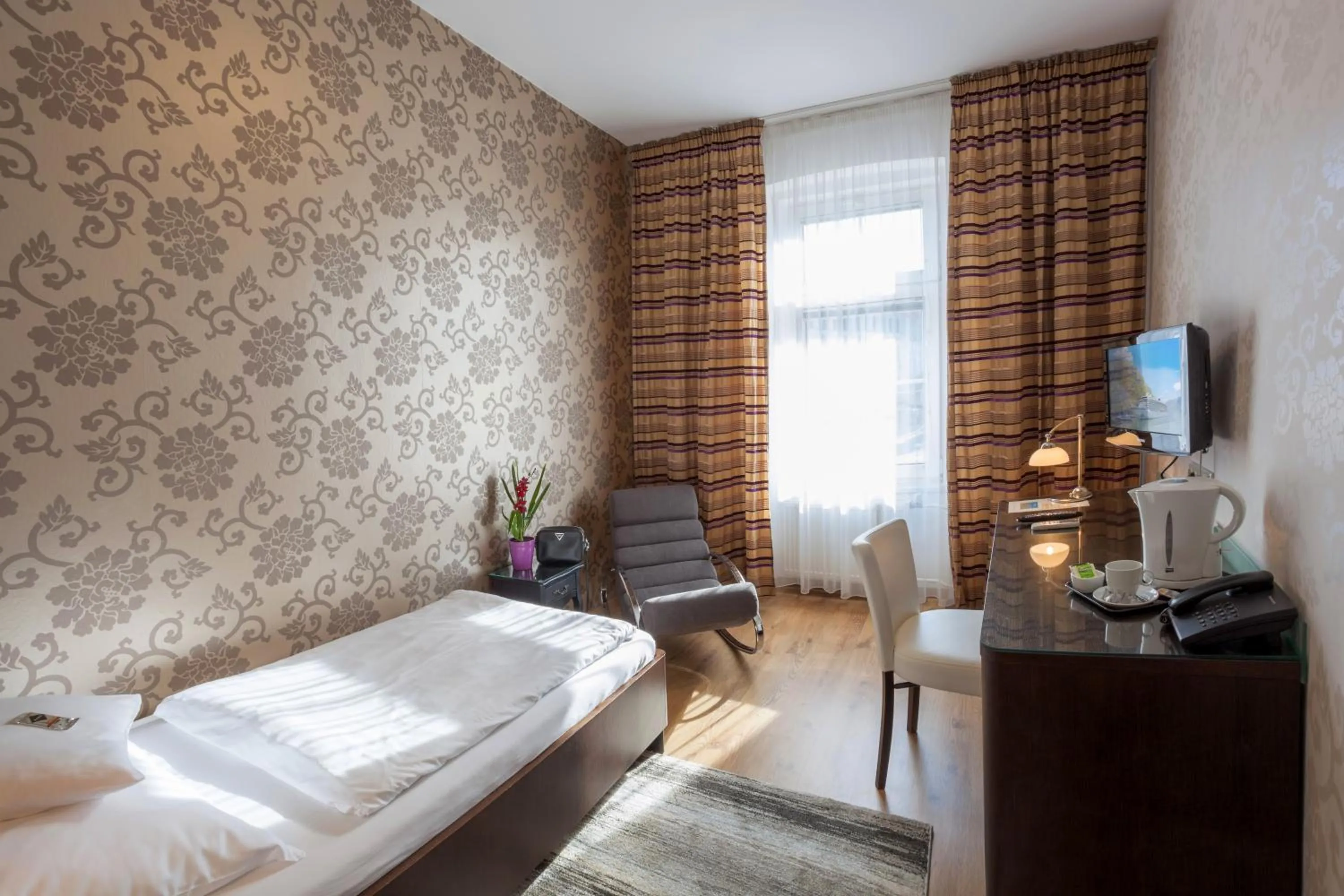 Bed in Hotel Trinity