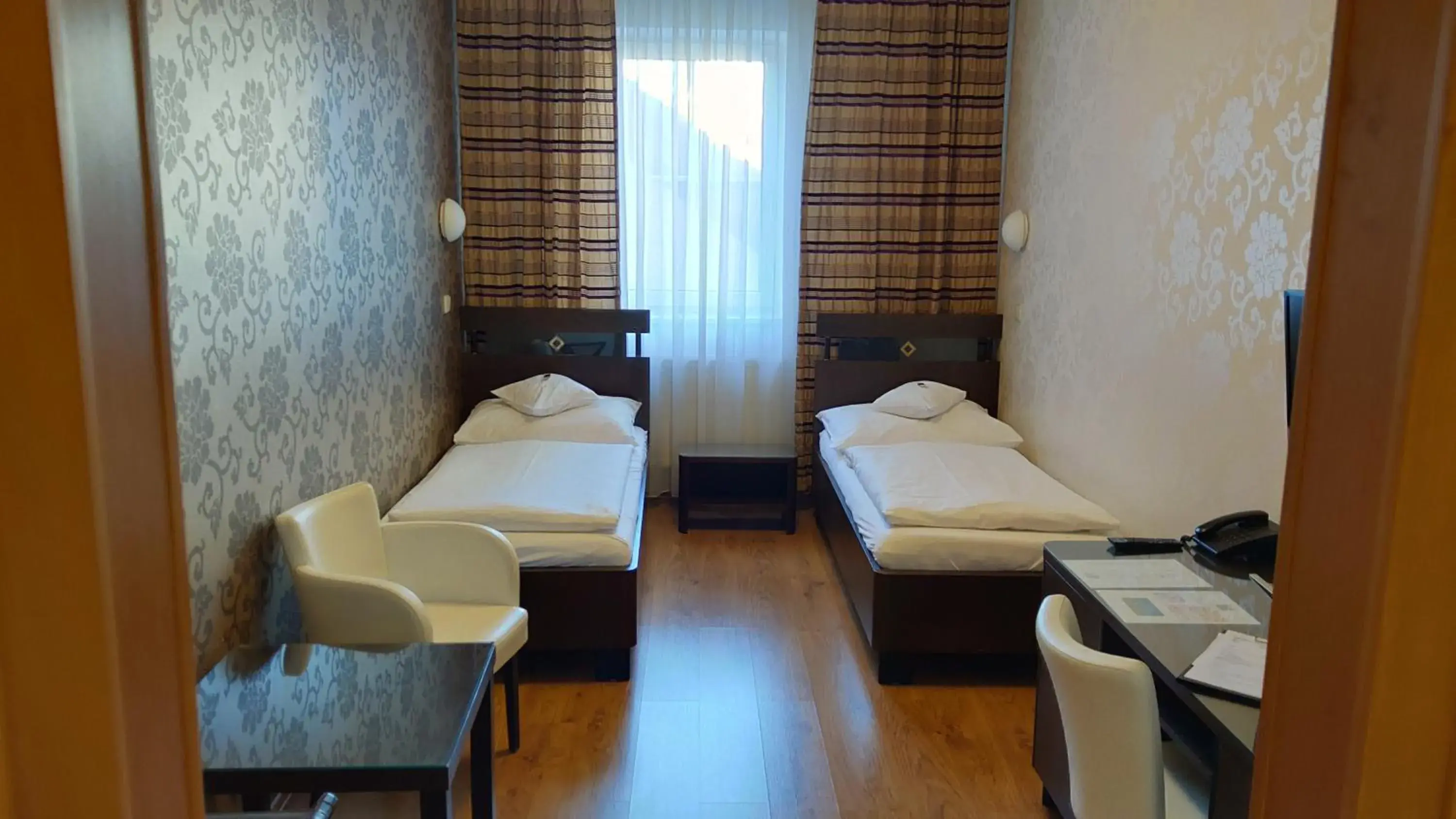 Twin Room - single occupancy in Hotel Trinity Twin Room - single occupancy in Hotel Trinity
