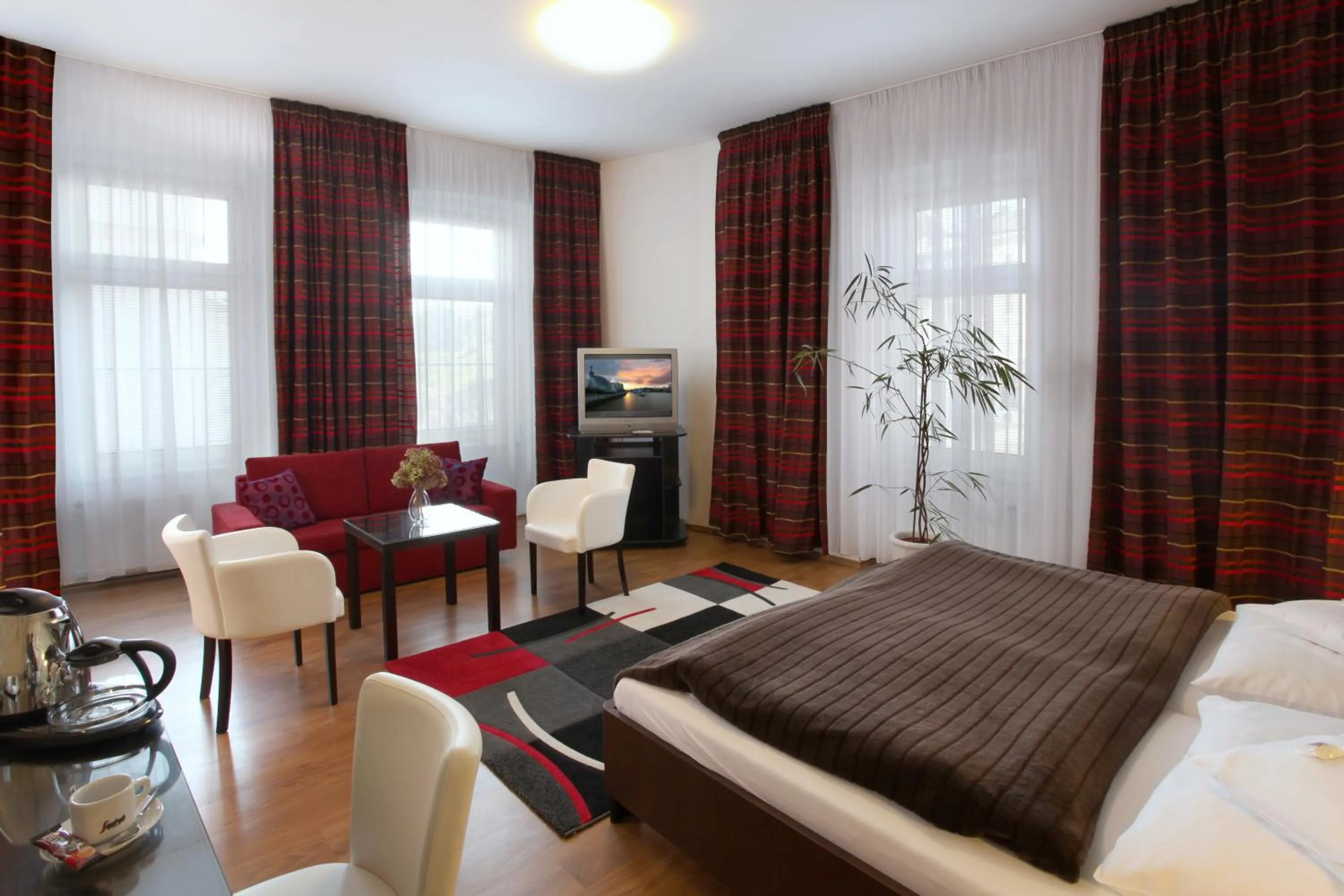 Photo of the whole room, Bed in Hotel Trinity