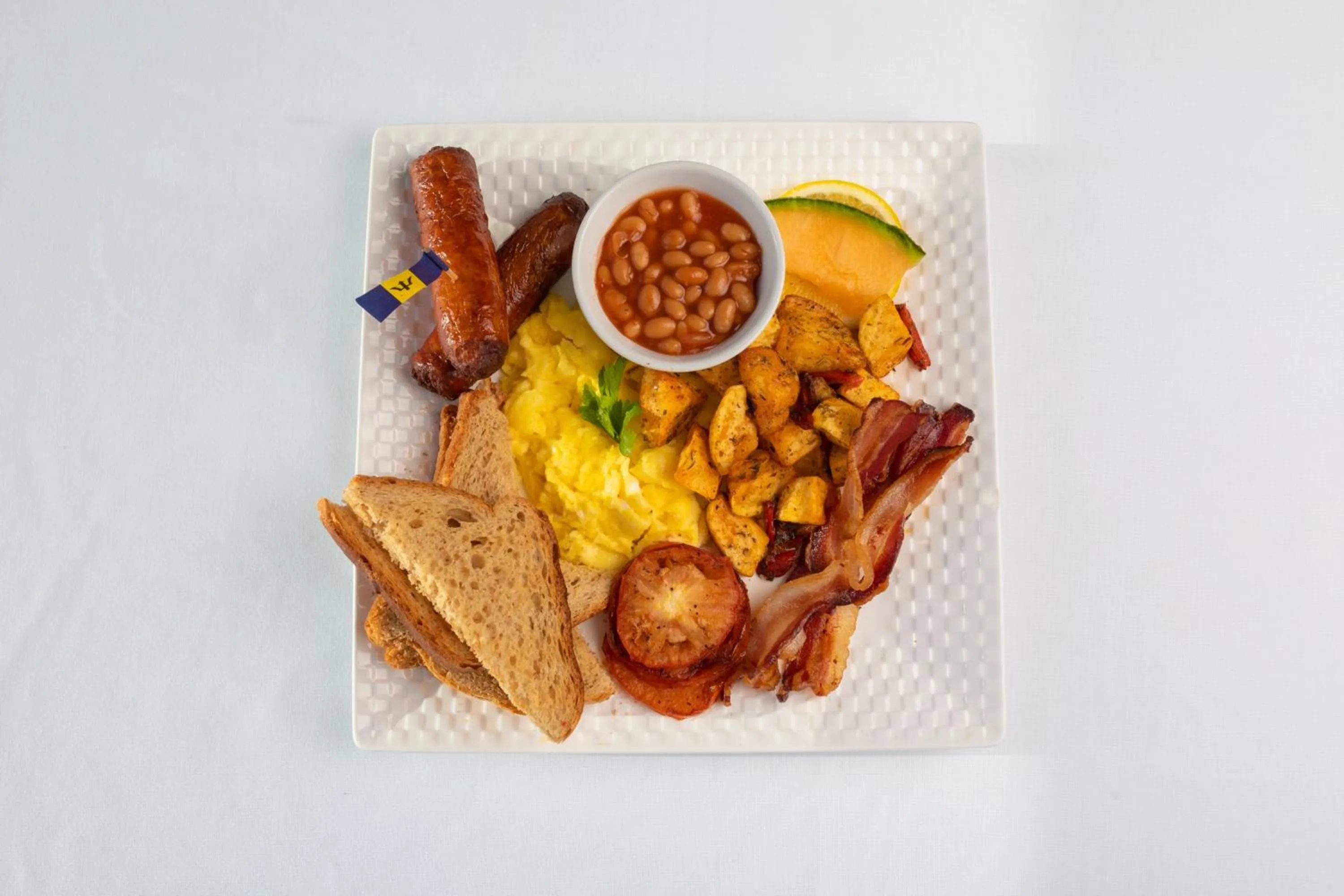 Food and drinks in Yellow Bird Hotel