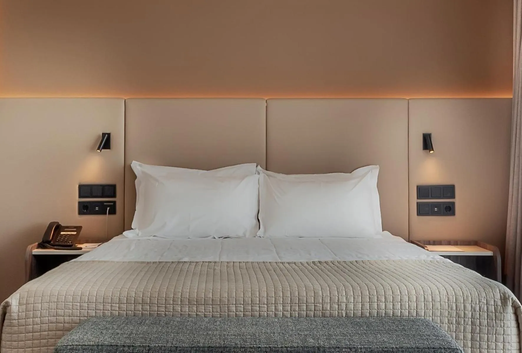 Bed in Vincci EverEden