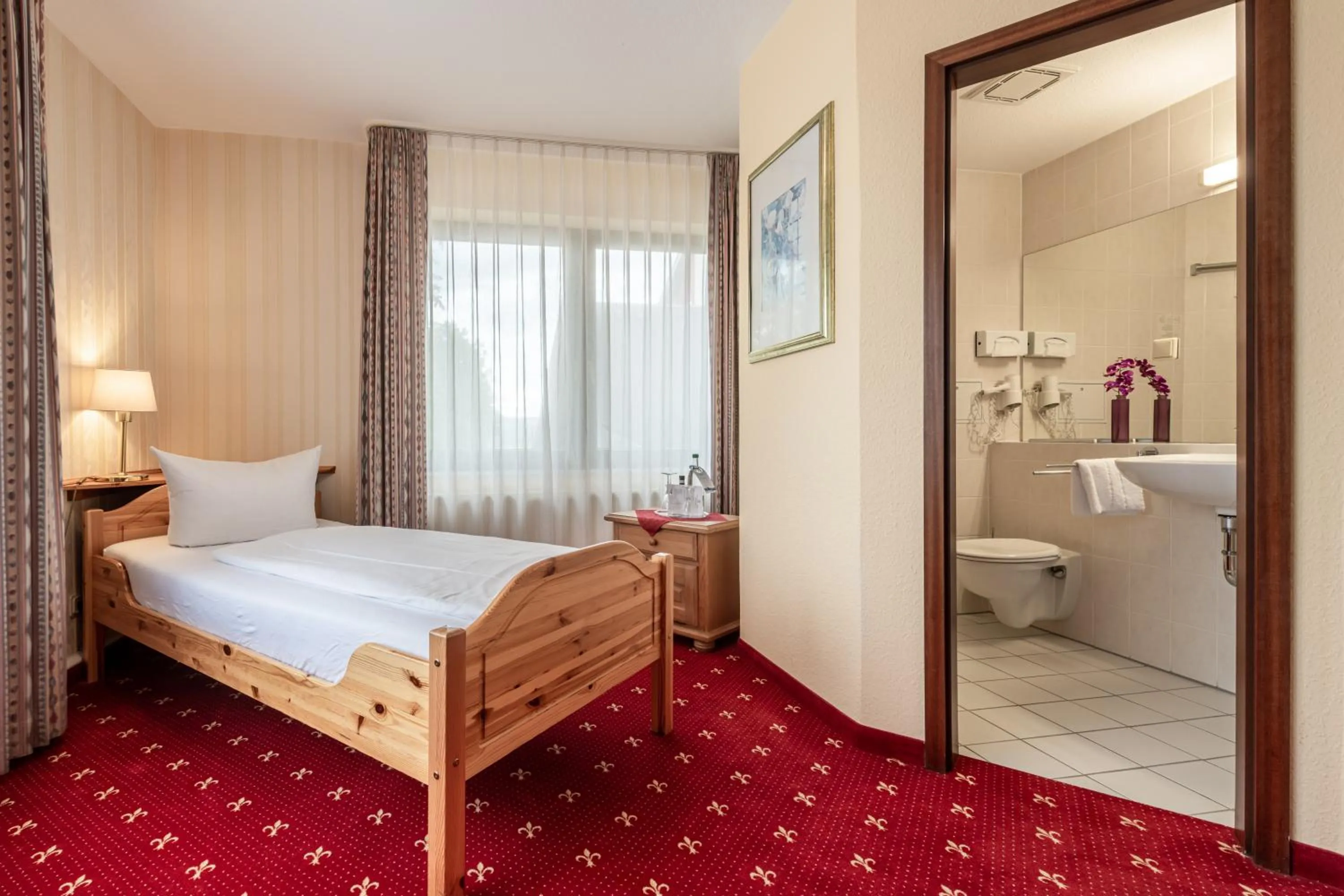 Photo of the whole room, Bed in Akzent Aktiv & Vital Hotel Thüringen