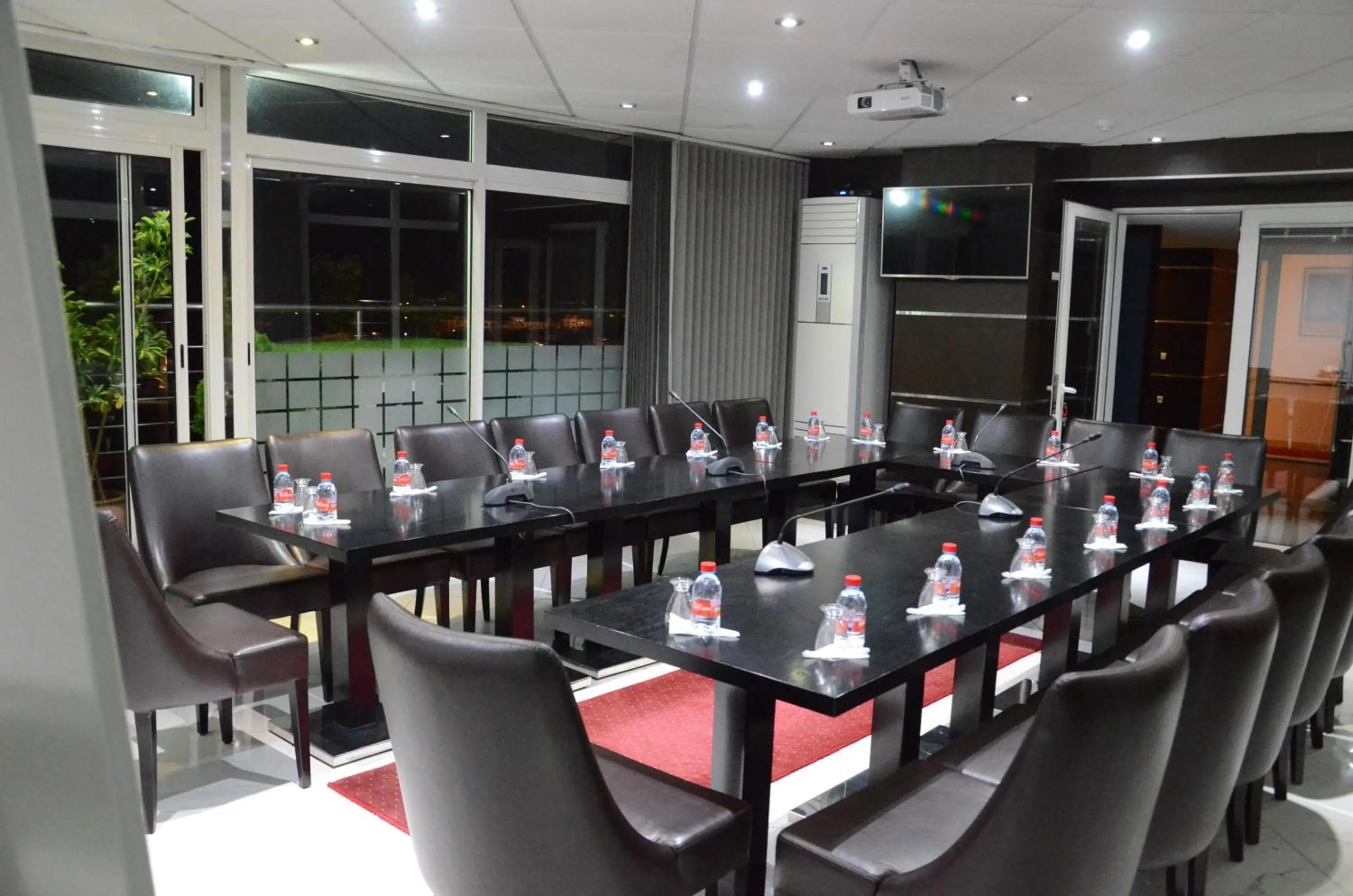 Business facilities in Malak Hotel