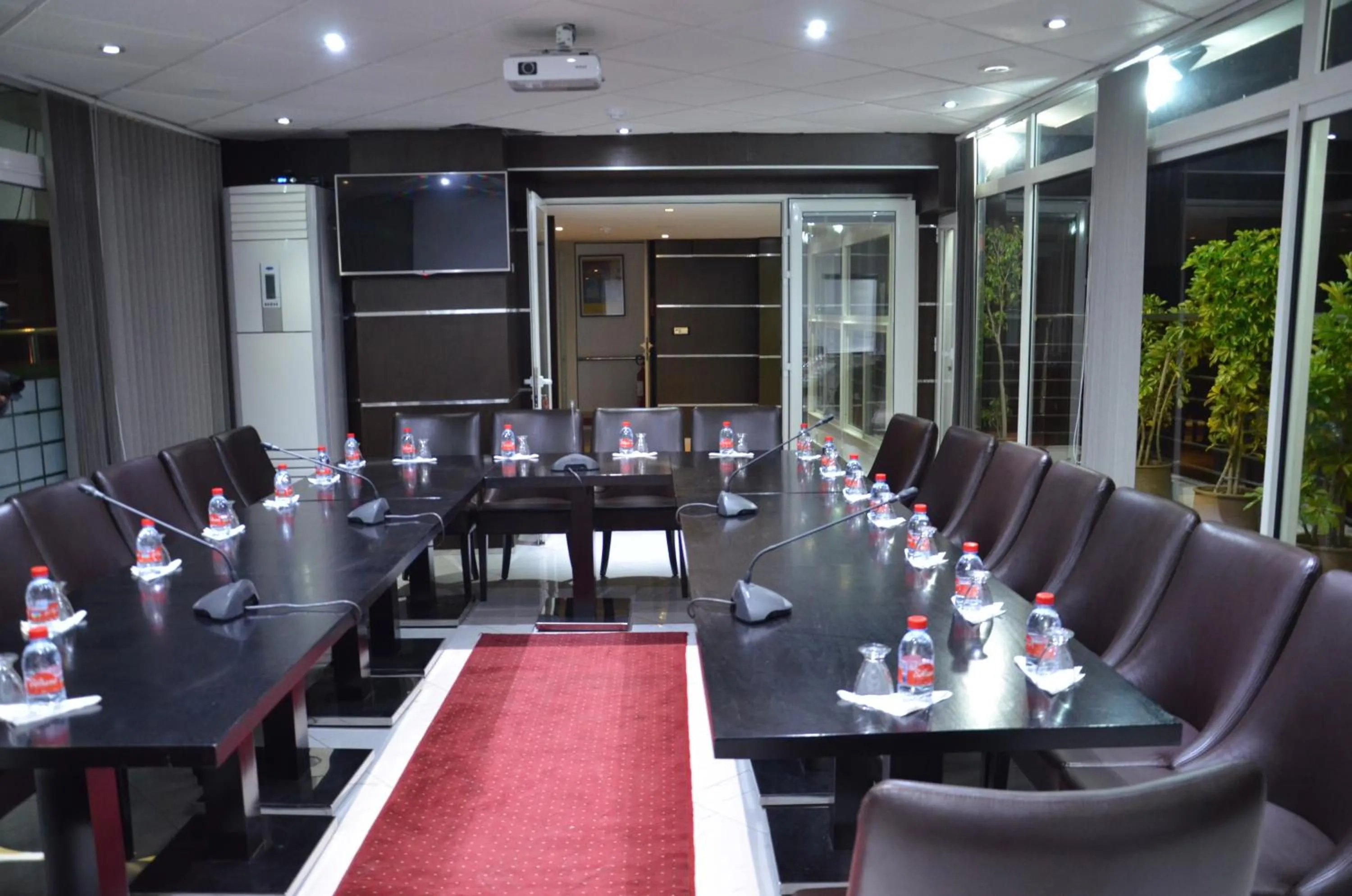 Business facilities in Malak Hotel