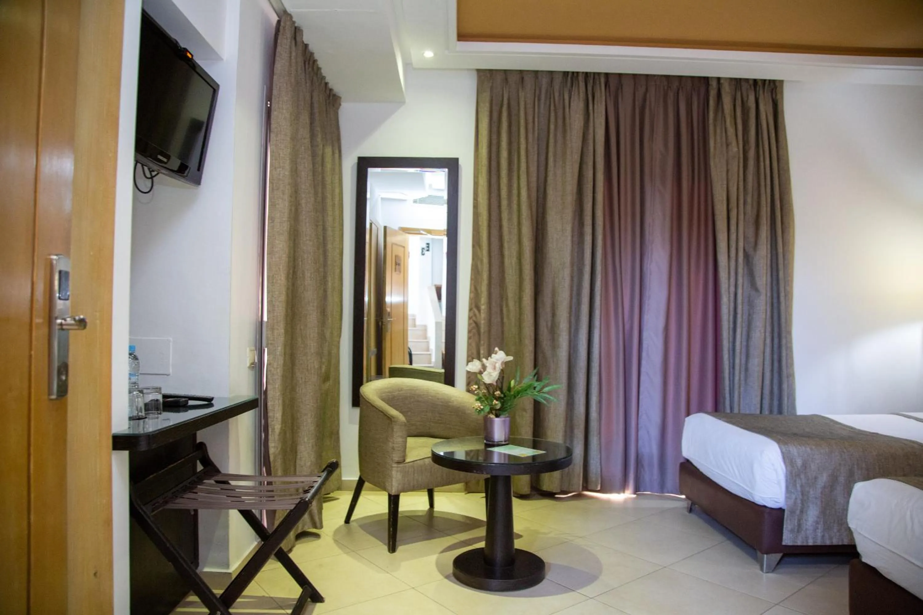 TV and multimedia, Bed in Malak Hotel