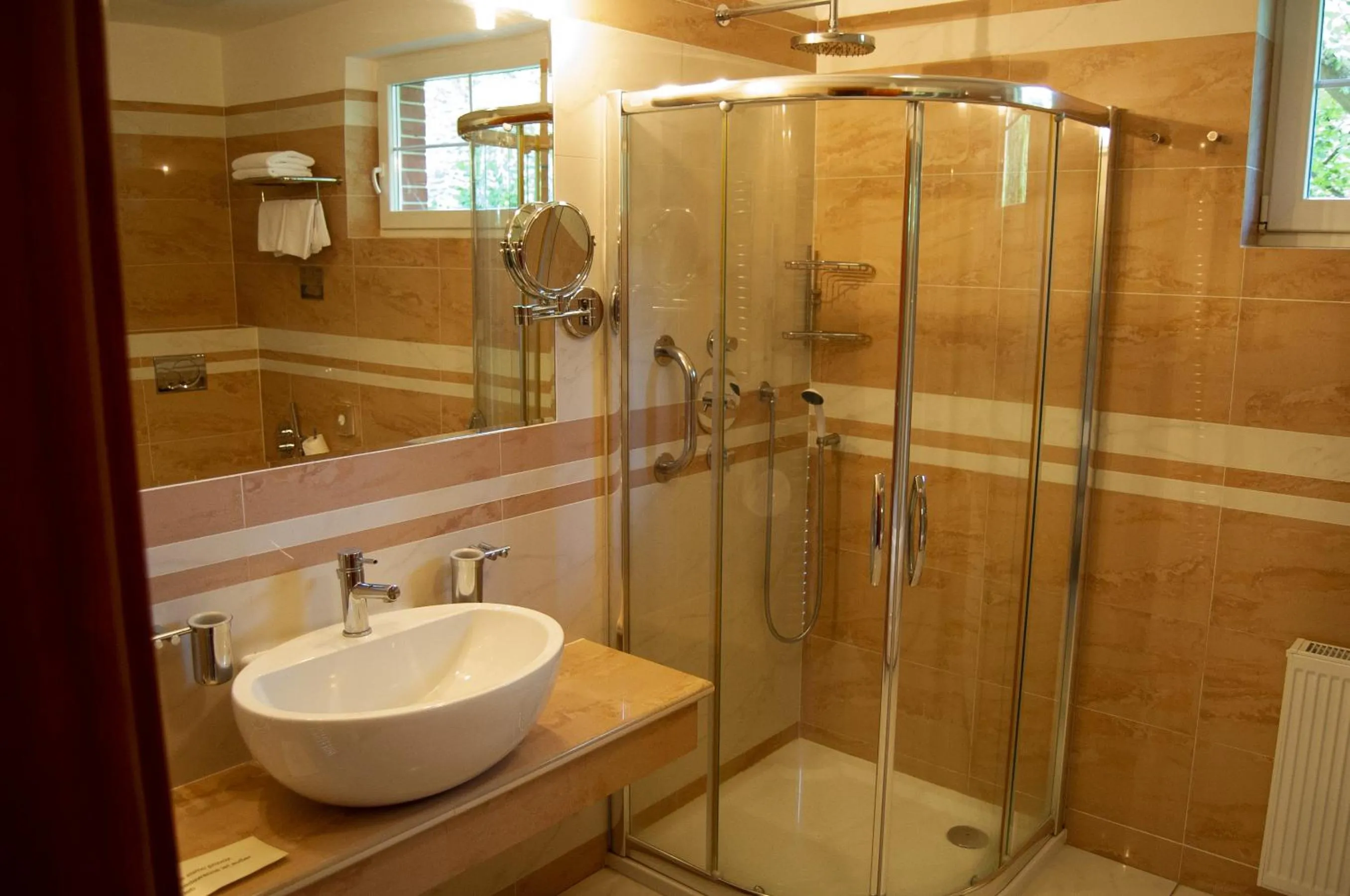 Shower in Hotel Richard Spa & Wellness