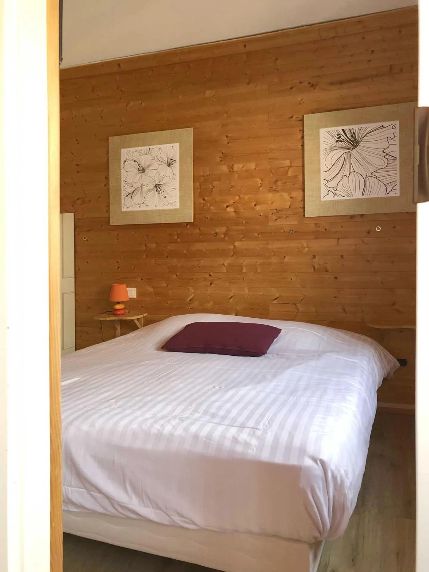 Bedroom in logis hôtel restaurant Le rendez-vous des Copains