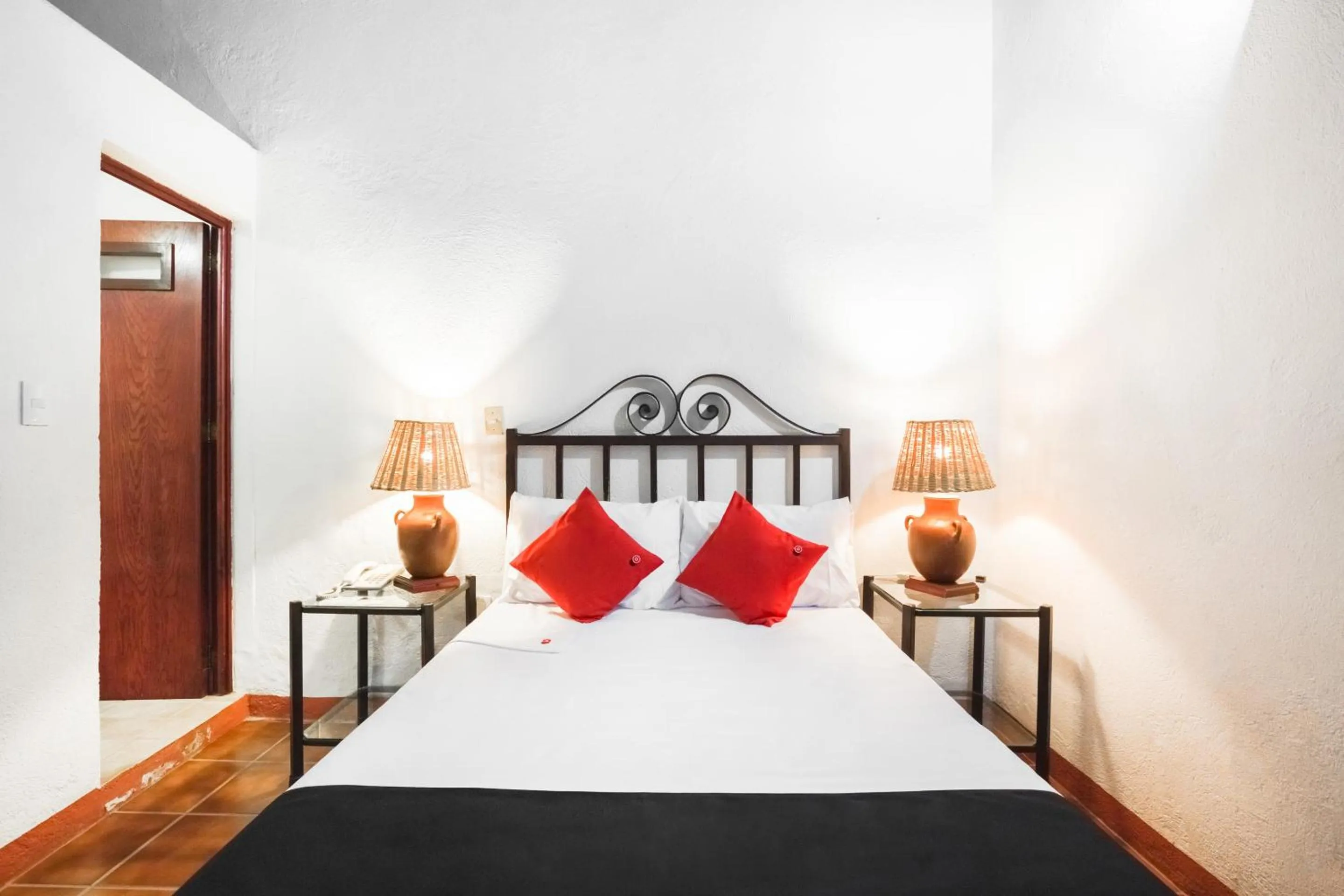 Bedroom, Bed in Capital O El Nito Posada