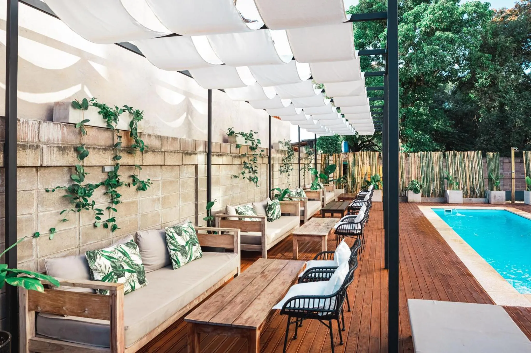 Swimming pool in O2 Hotel Iguazu