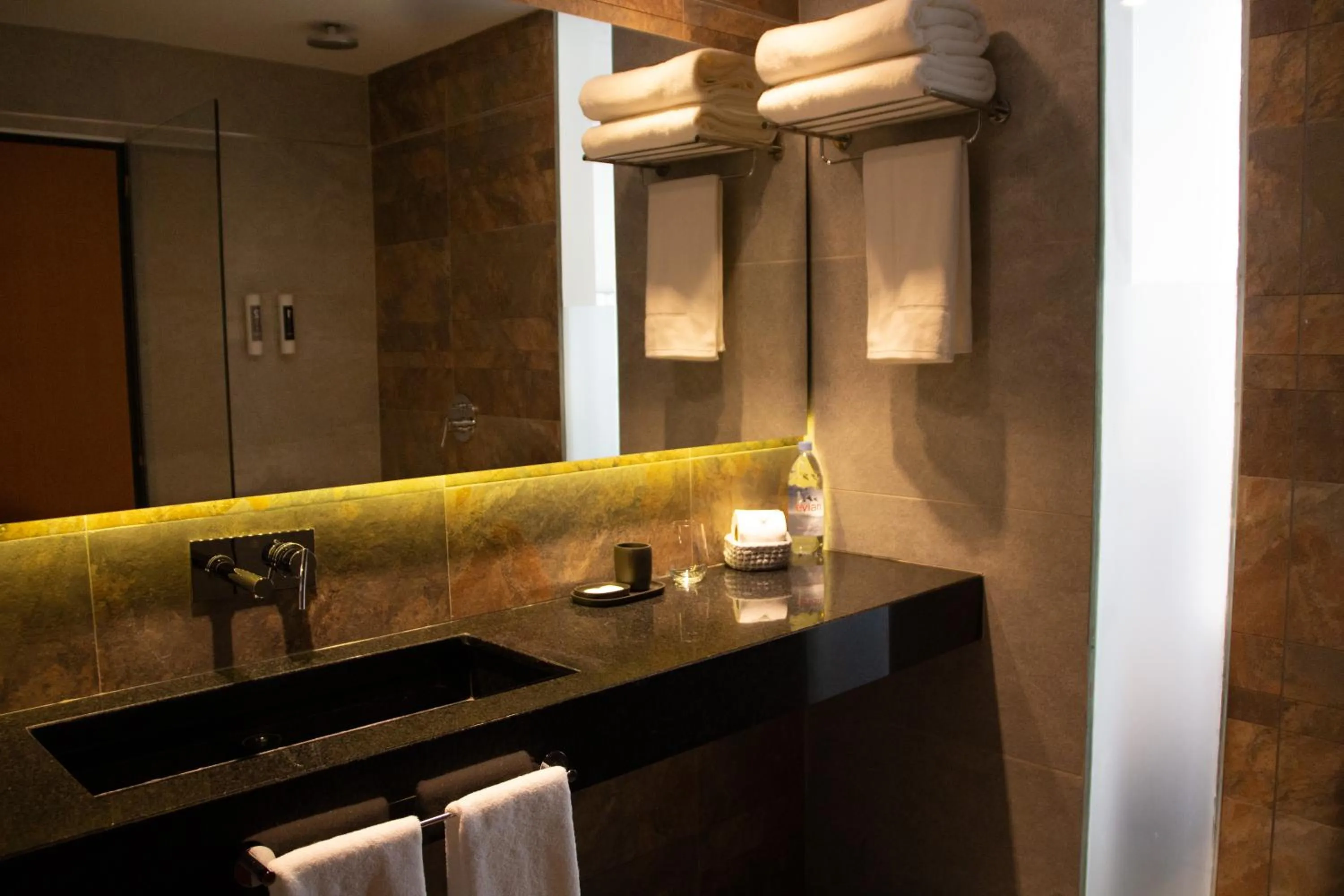 Bathroom in O2 Hotel Iguazu