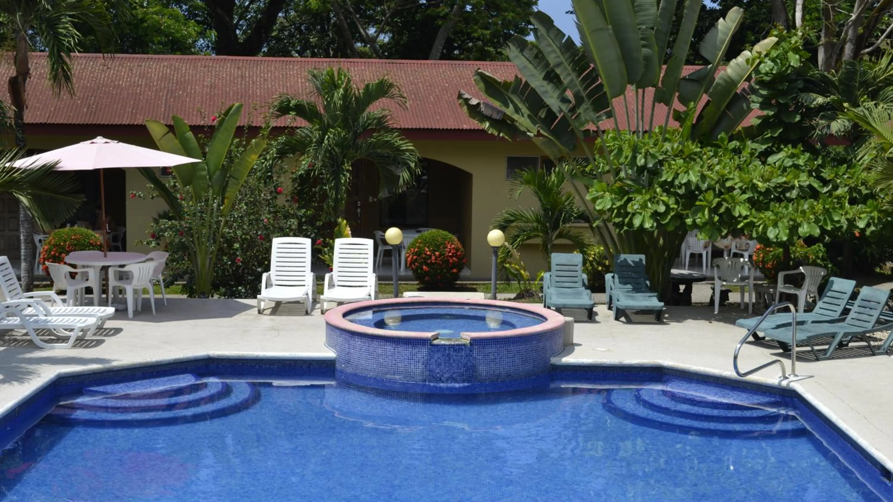 Garden in Villa Creole