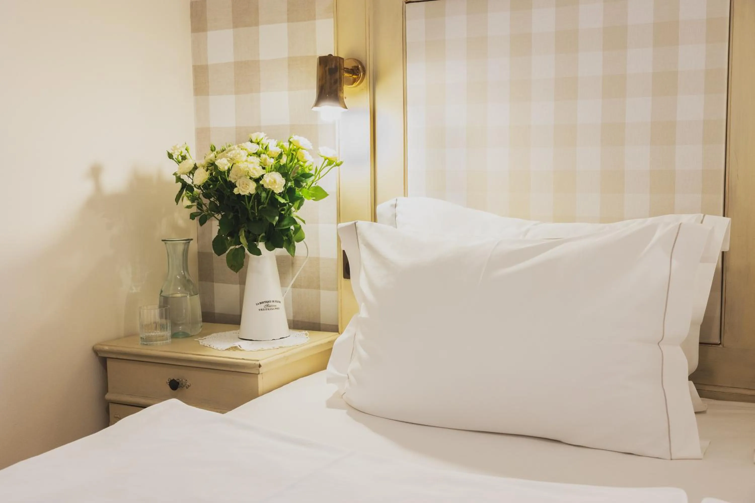 Bed in Nomad Hotel & Glamping