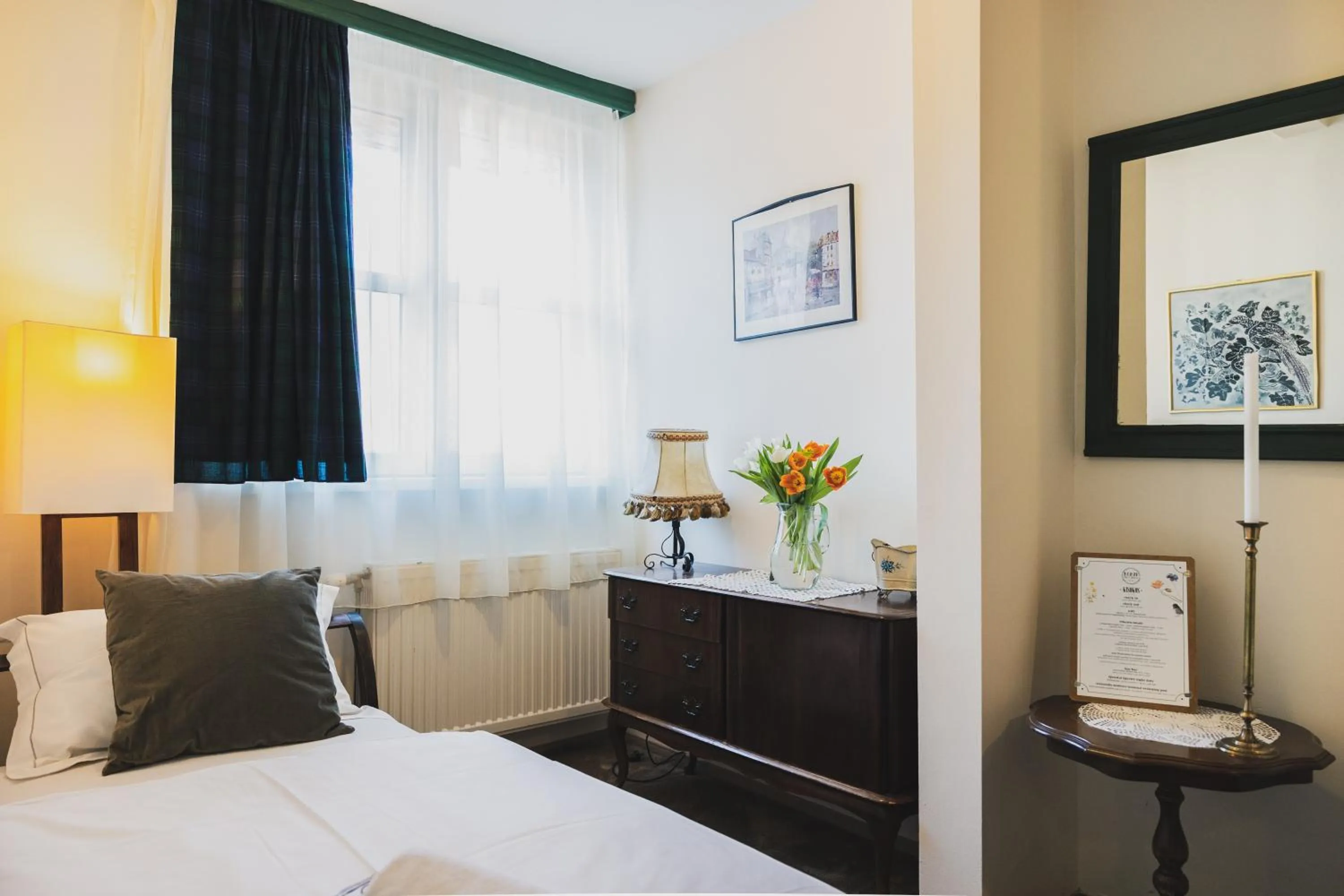 Bed in Nomad Hotel & Glamping