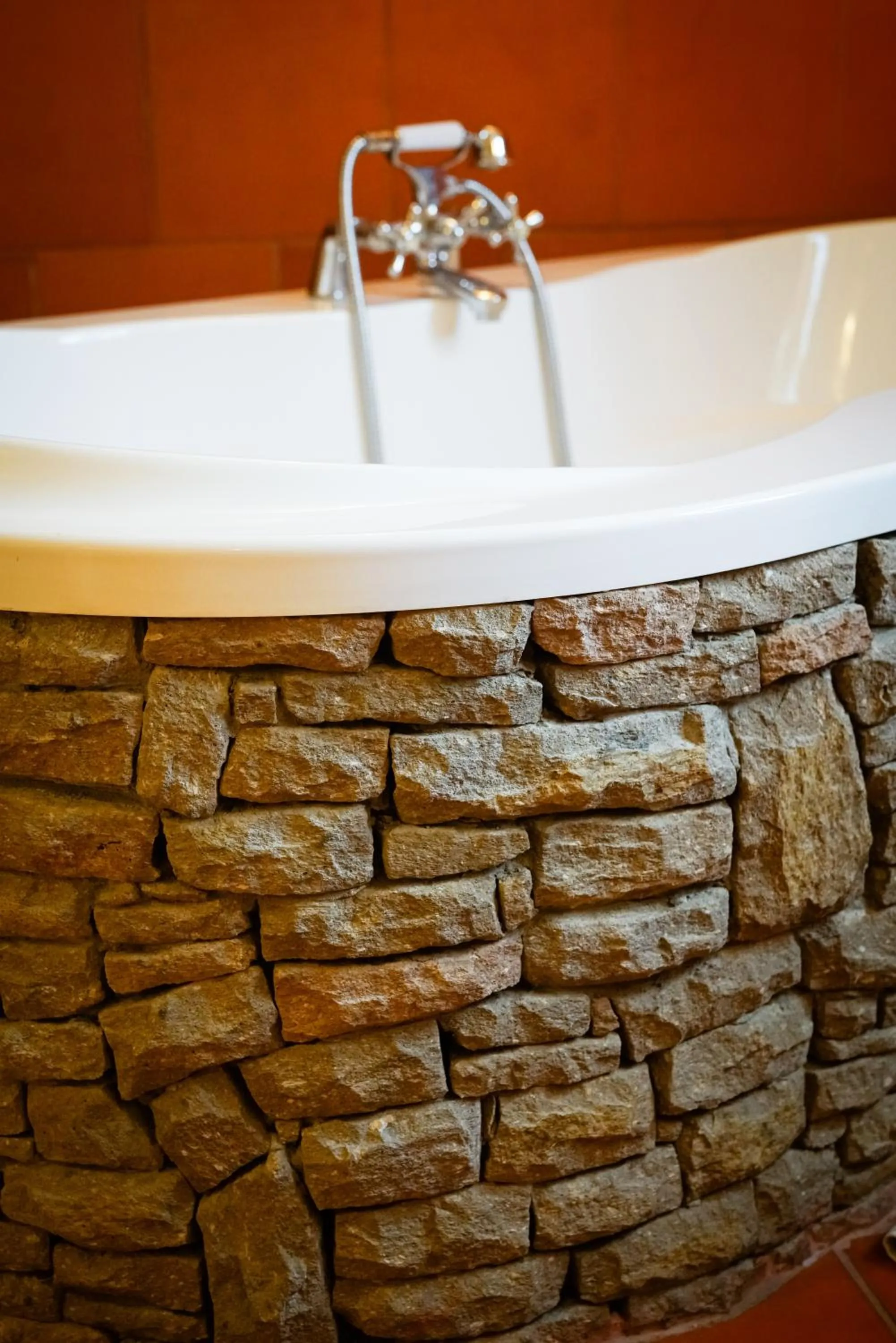 Bath in Nomad Hotel & Glamping