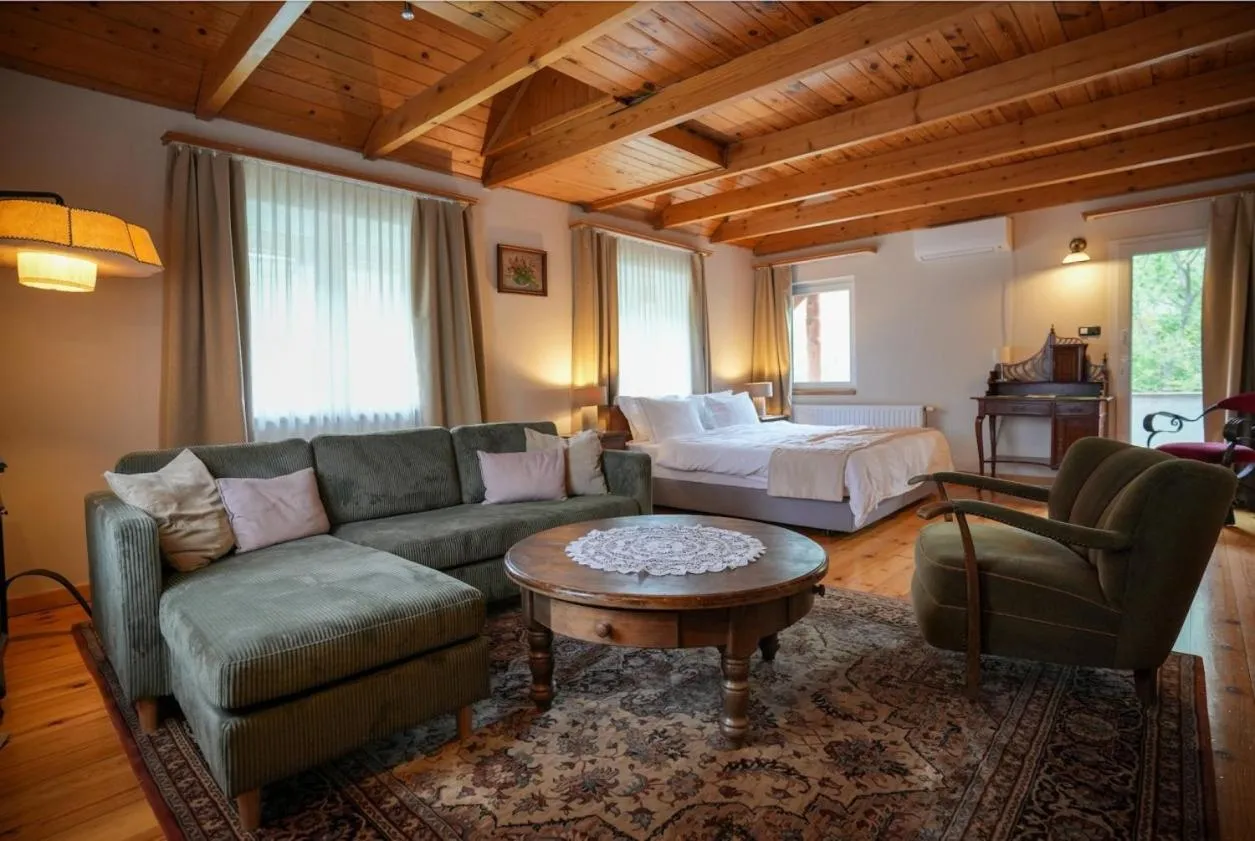 Bed in Nomad Hotel & Glamping