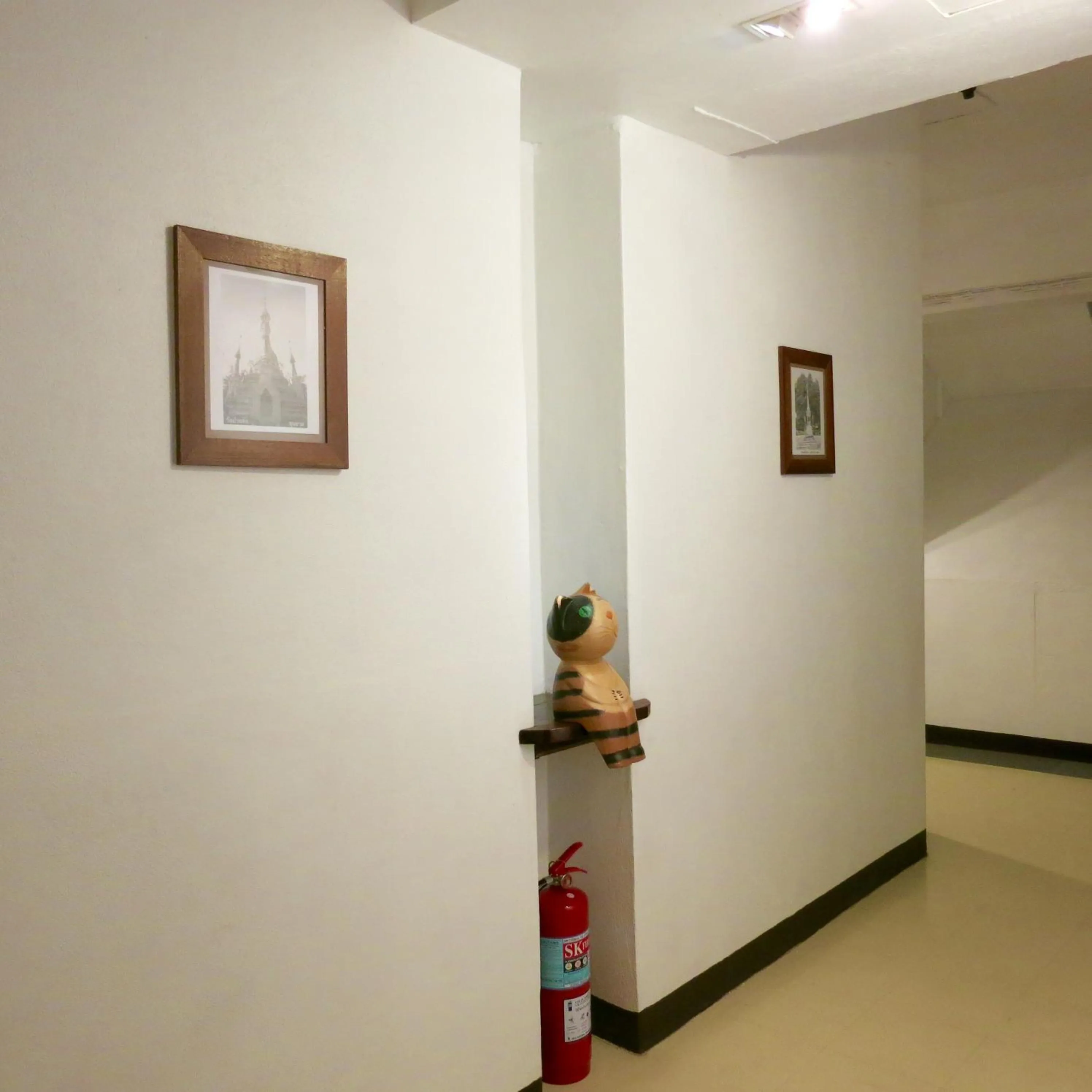 Decorative detail in Yoont Hotel