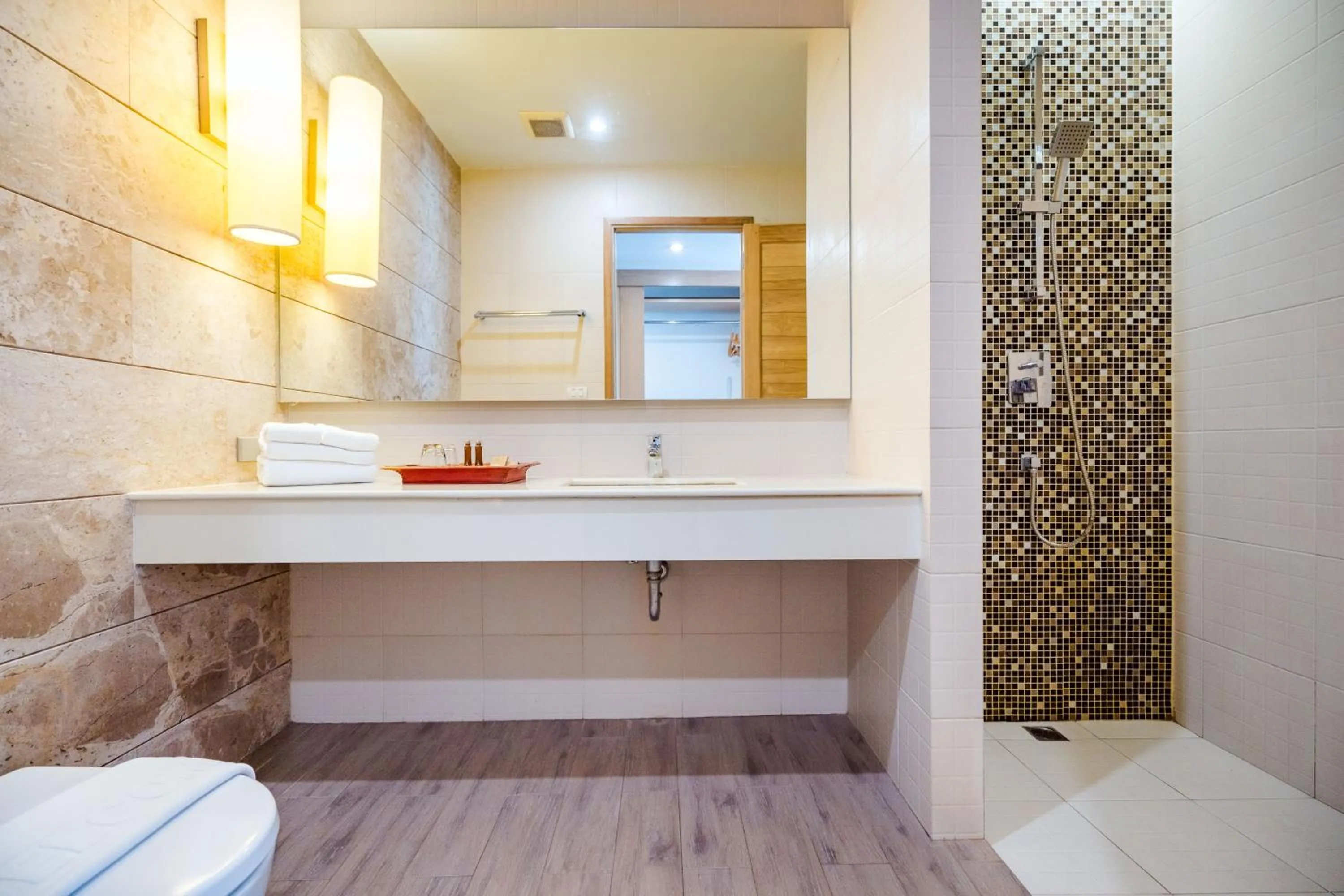 Bathroom in Ayrest Hua Hin Hotel