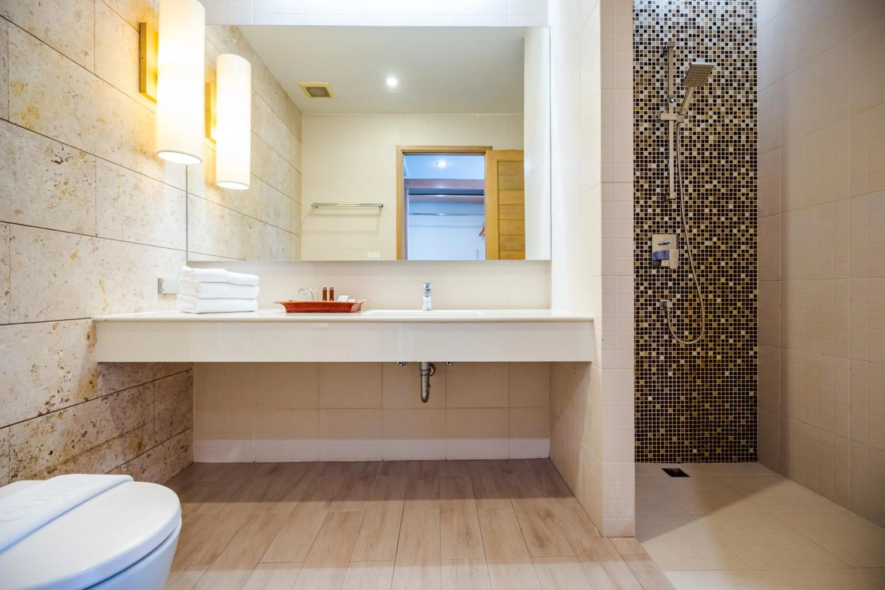 Bathroom in Ayrest Hua Hin Hotel