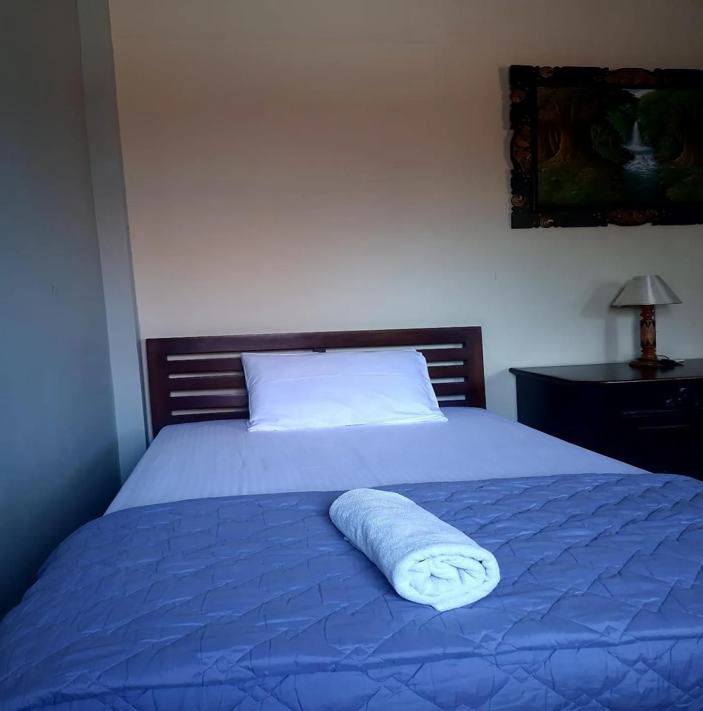 Bed in The Reinhold Guesthouse Bali