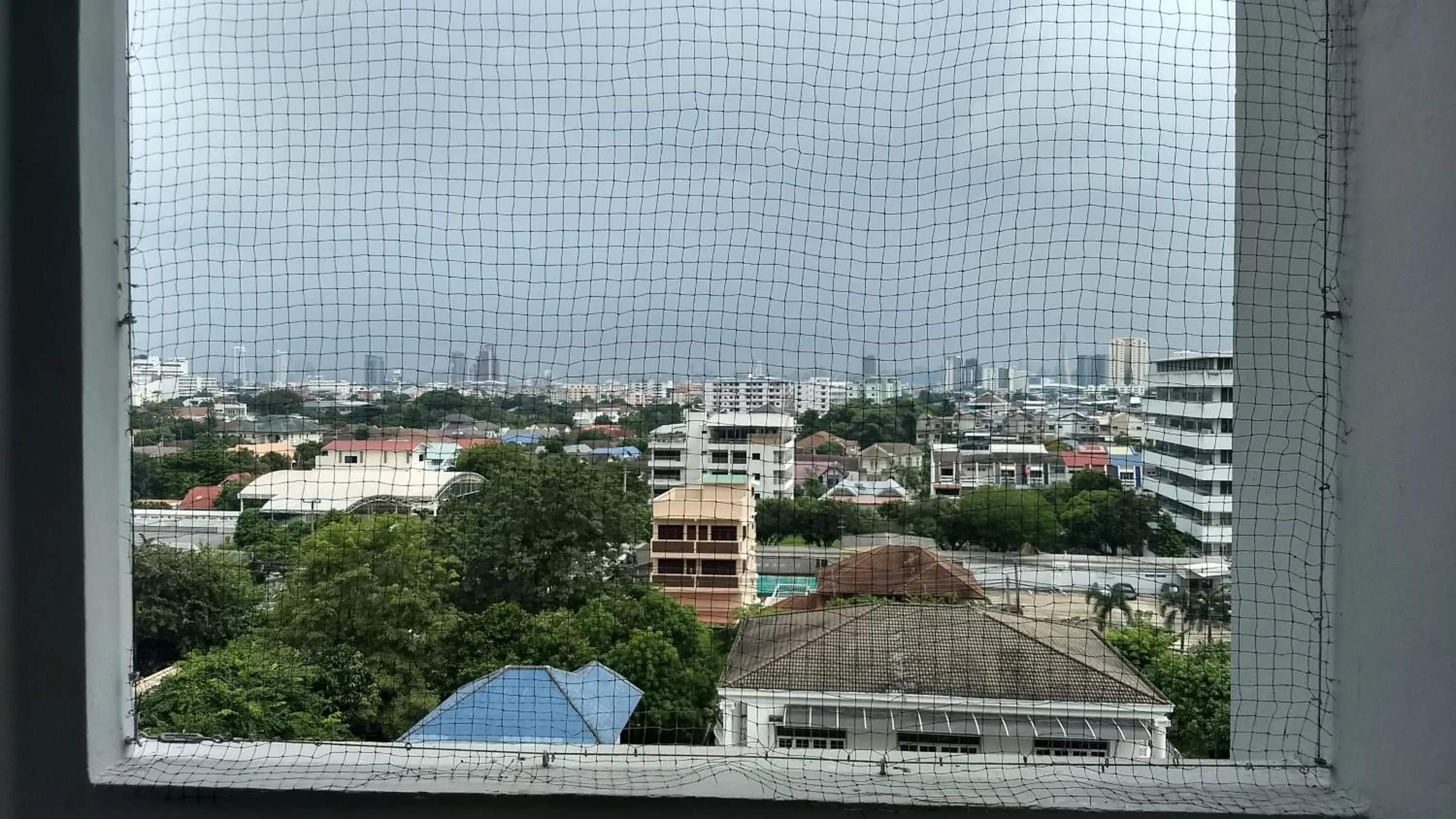 Superior Twin Room with Balcony in Komol Residence Bangkok Superior Twin Room with Balcony in Komol Residence Bangkok