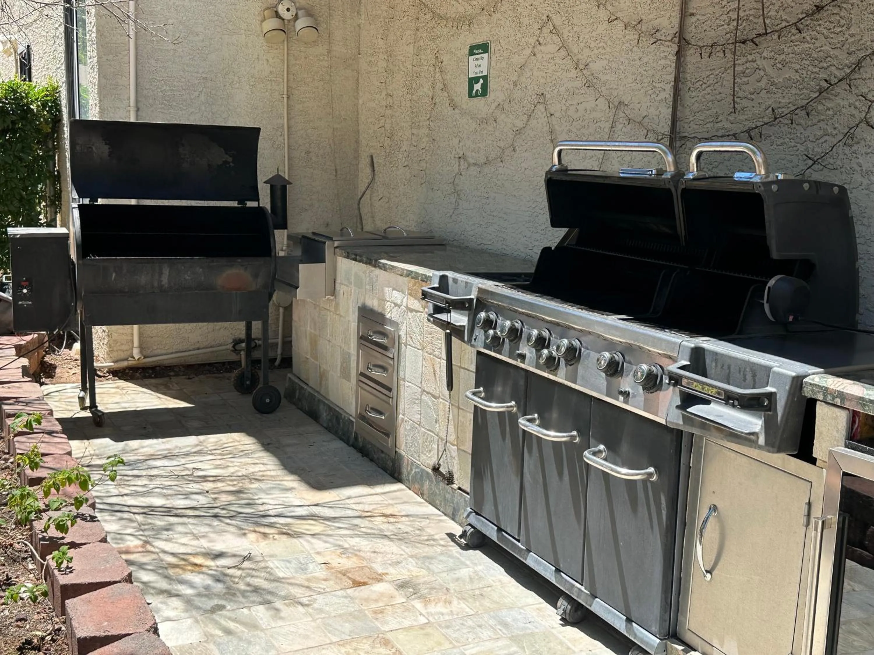 BBQ facilities in The Buddha Estate