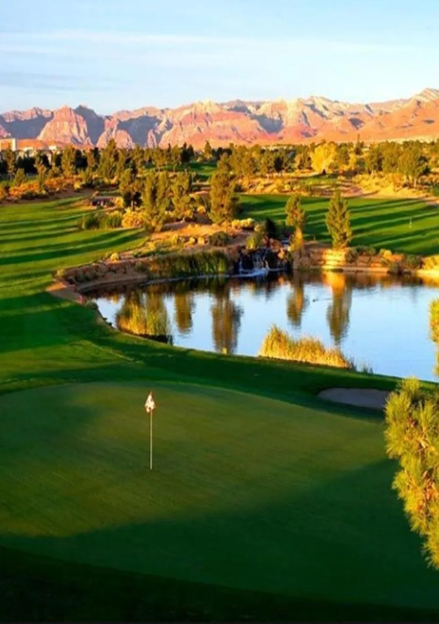 Golfcourse in The Buddha Estate