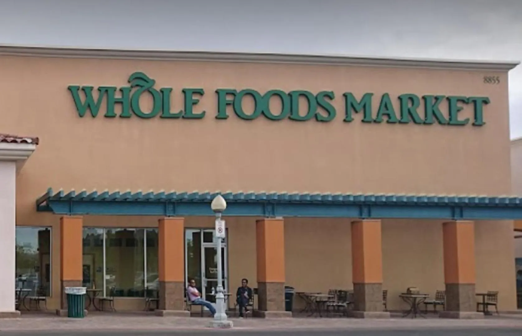 Restaurant/places to eat in The Buddha Estate