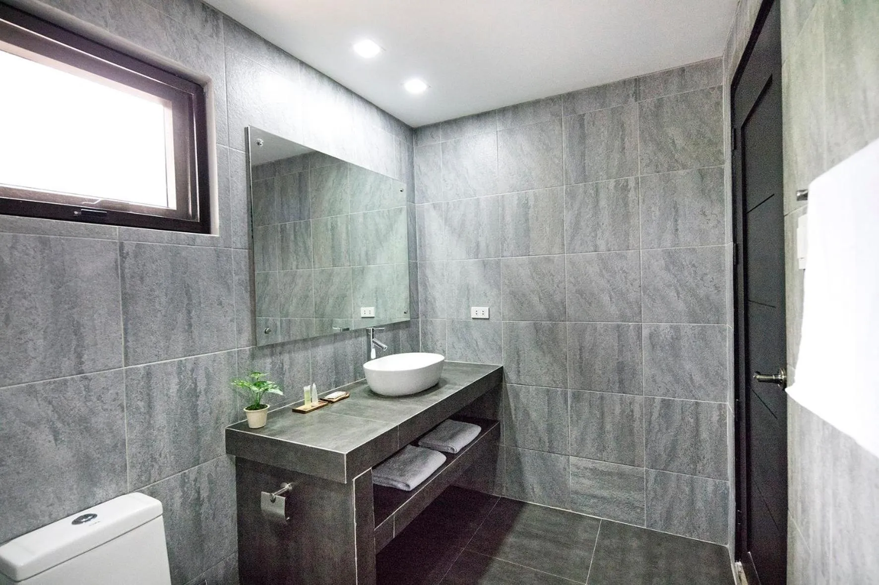 OHANA, Panglao Resort.