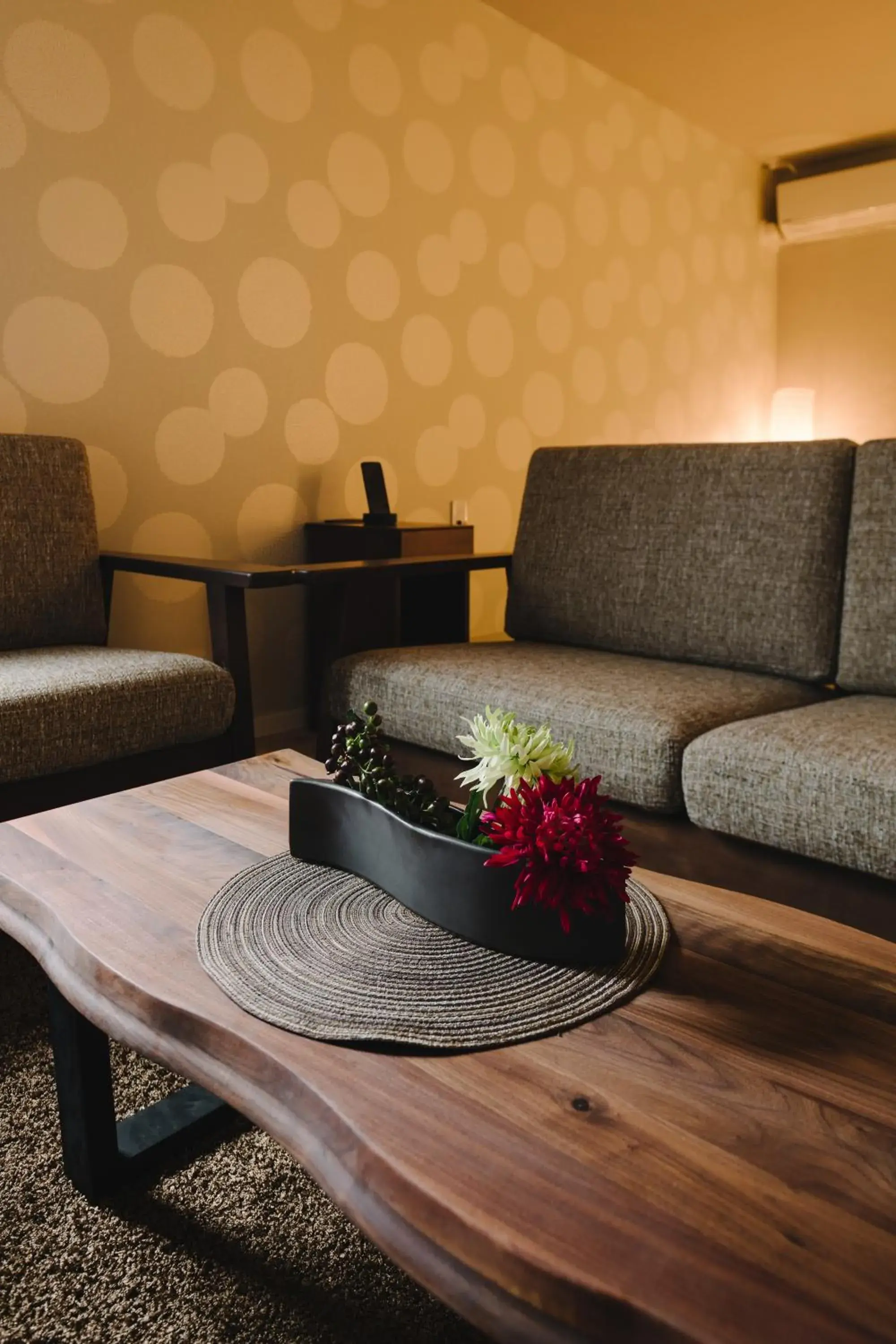 Photo of the whole room in GRAND BASE Karatsu Ekiminami Photo of the whole room in GRAND BASE Karatsu Ekiminami