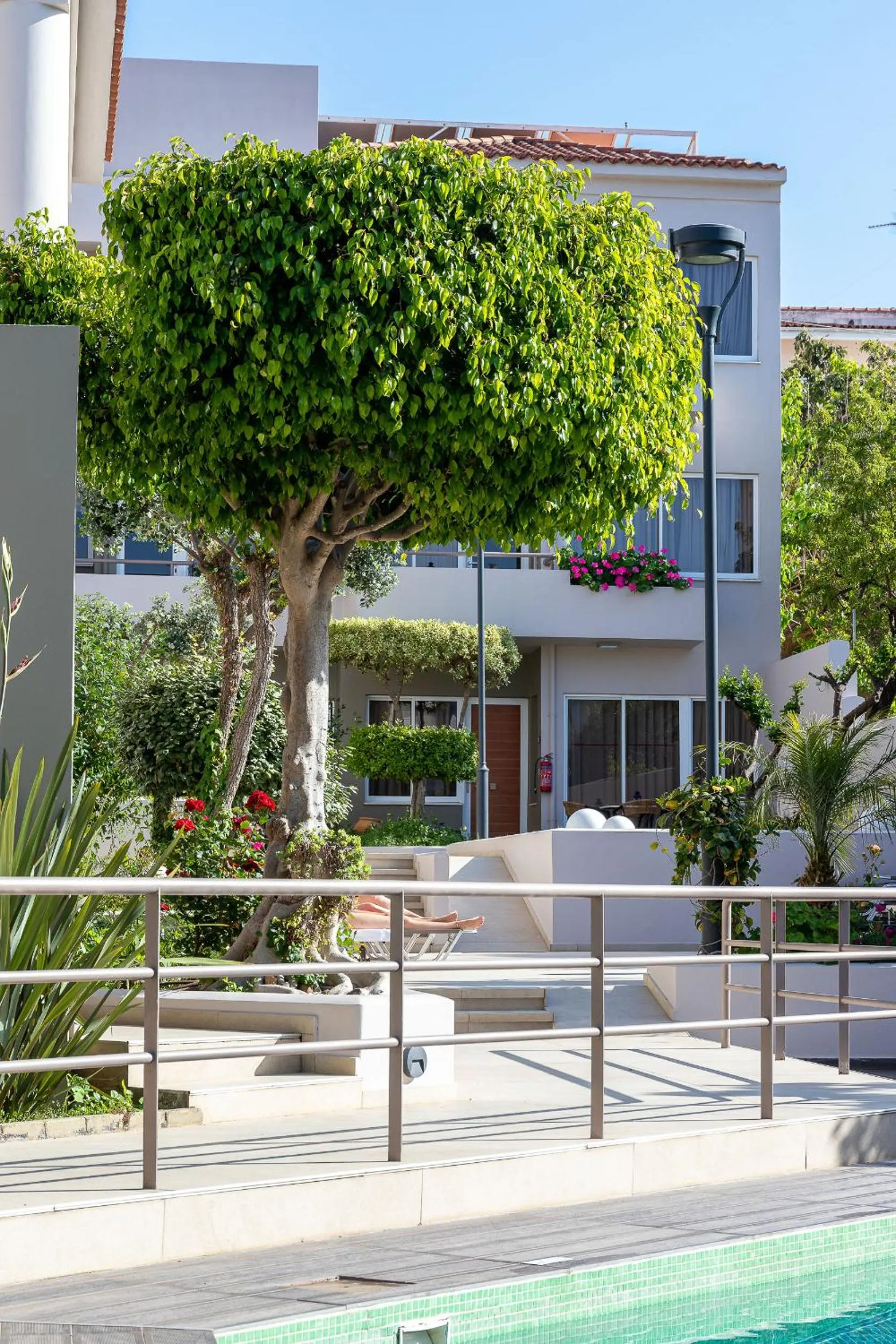 Garden in Creta Elena