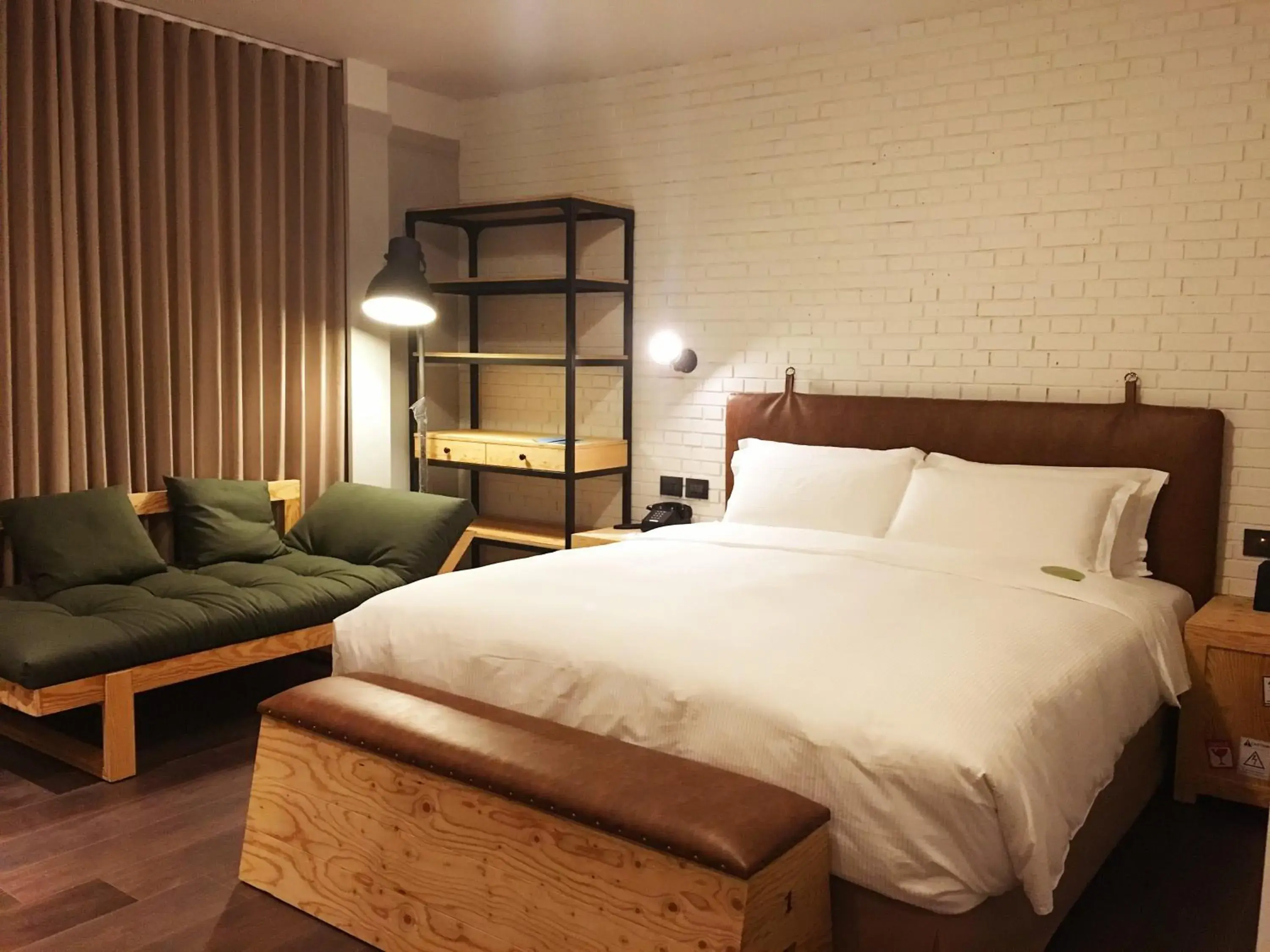 Bed in Just Sleep - Sanchong Bed in Just Sleep - Sanchong