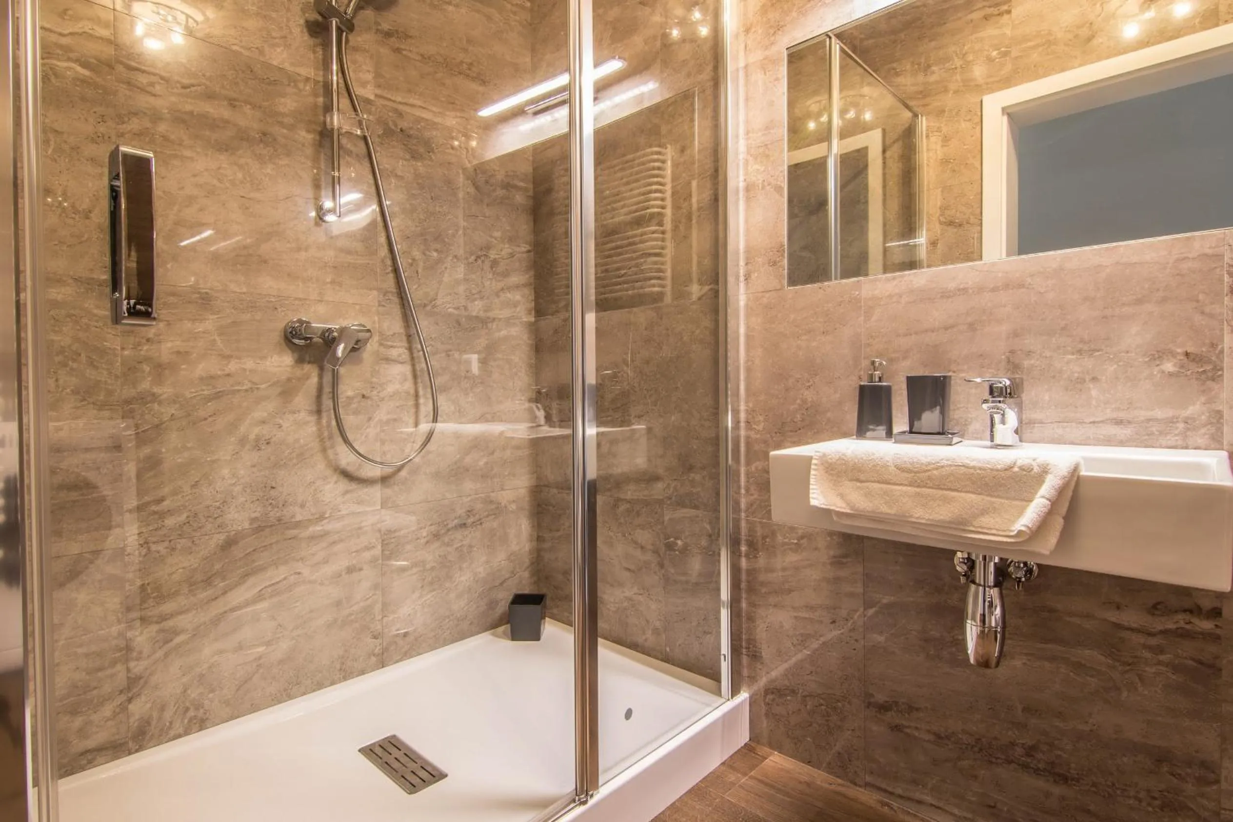 Shower in Apartamenty Oaza Superior Zakopane