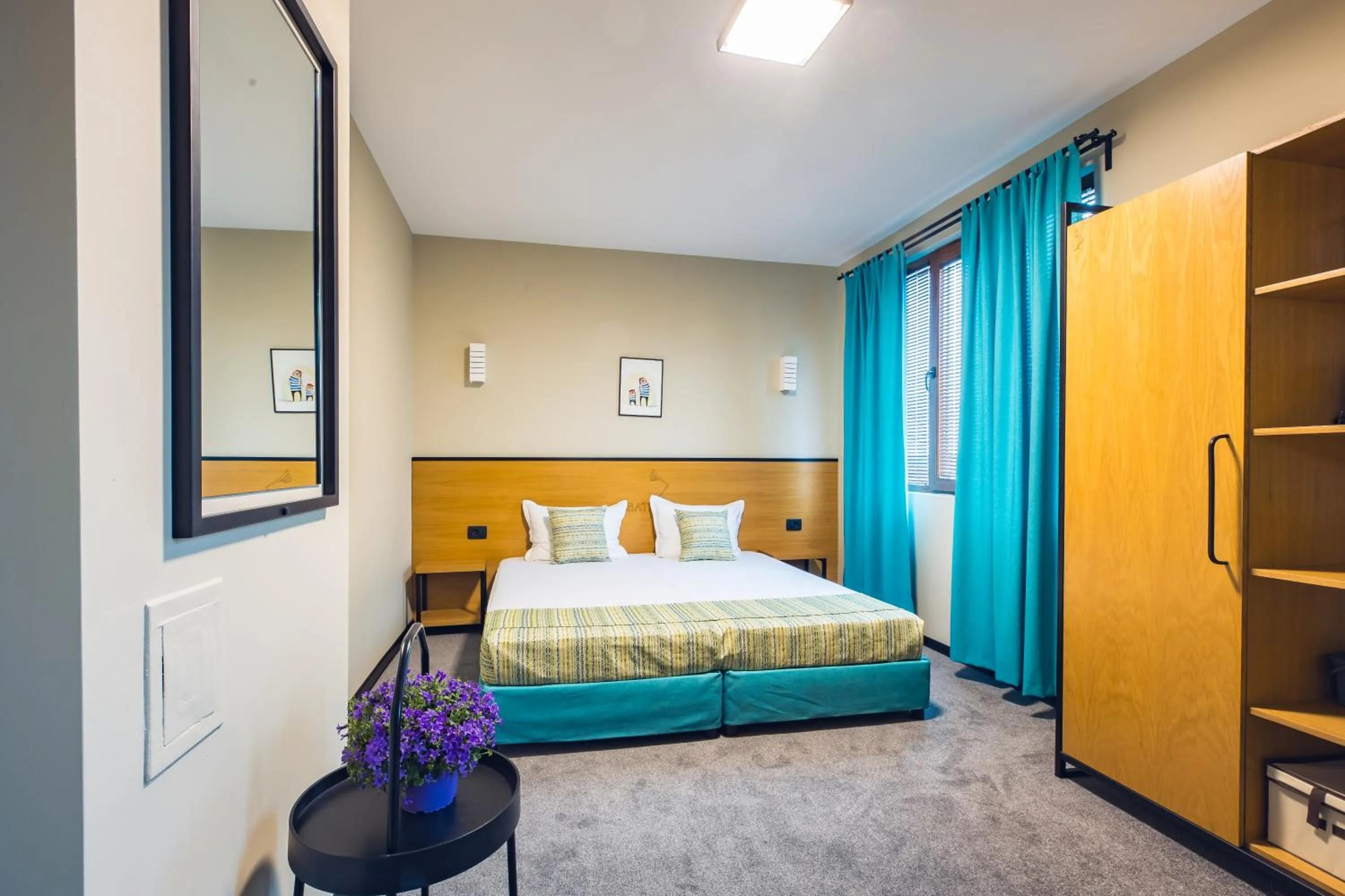 Bed in Hotel Albatros New Town