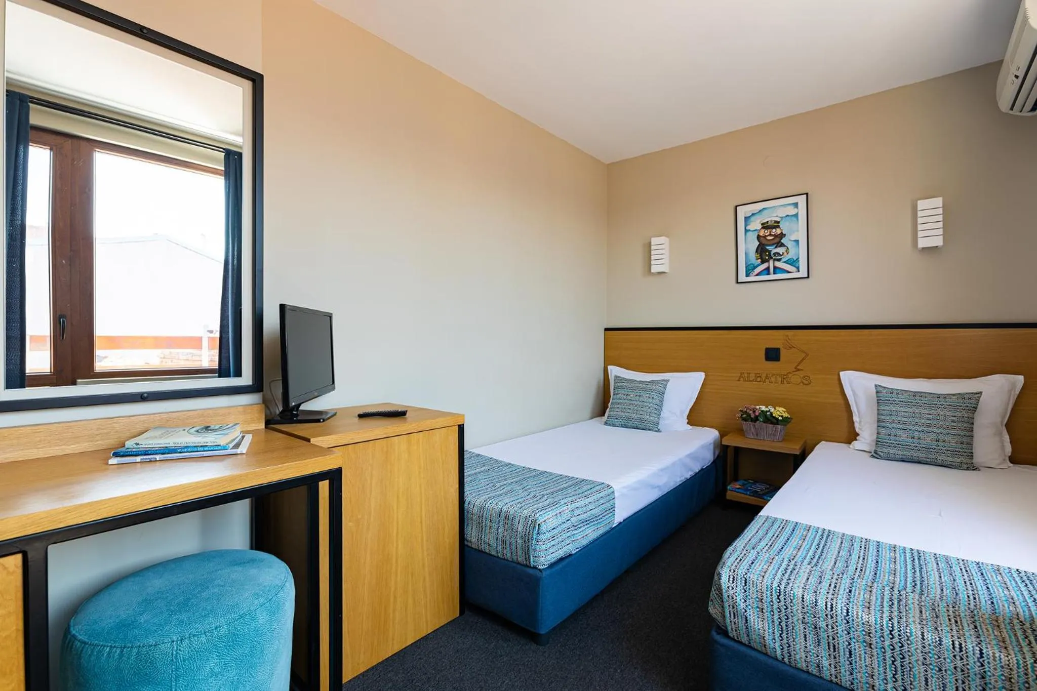 Photo of the whole room, Bed in Hotel Albatros New Town