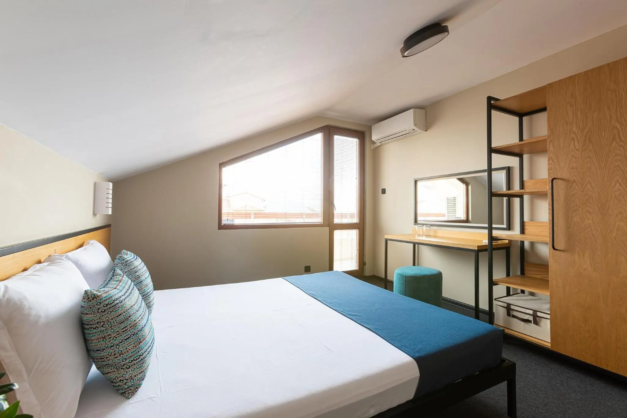 Bedroom, Bed in Hotel Albatros New Town