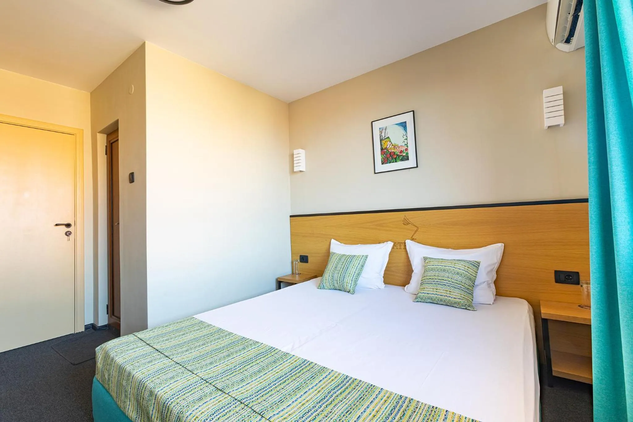 Bedroom, Bed in Hotel Albatros New Town