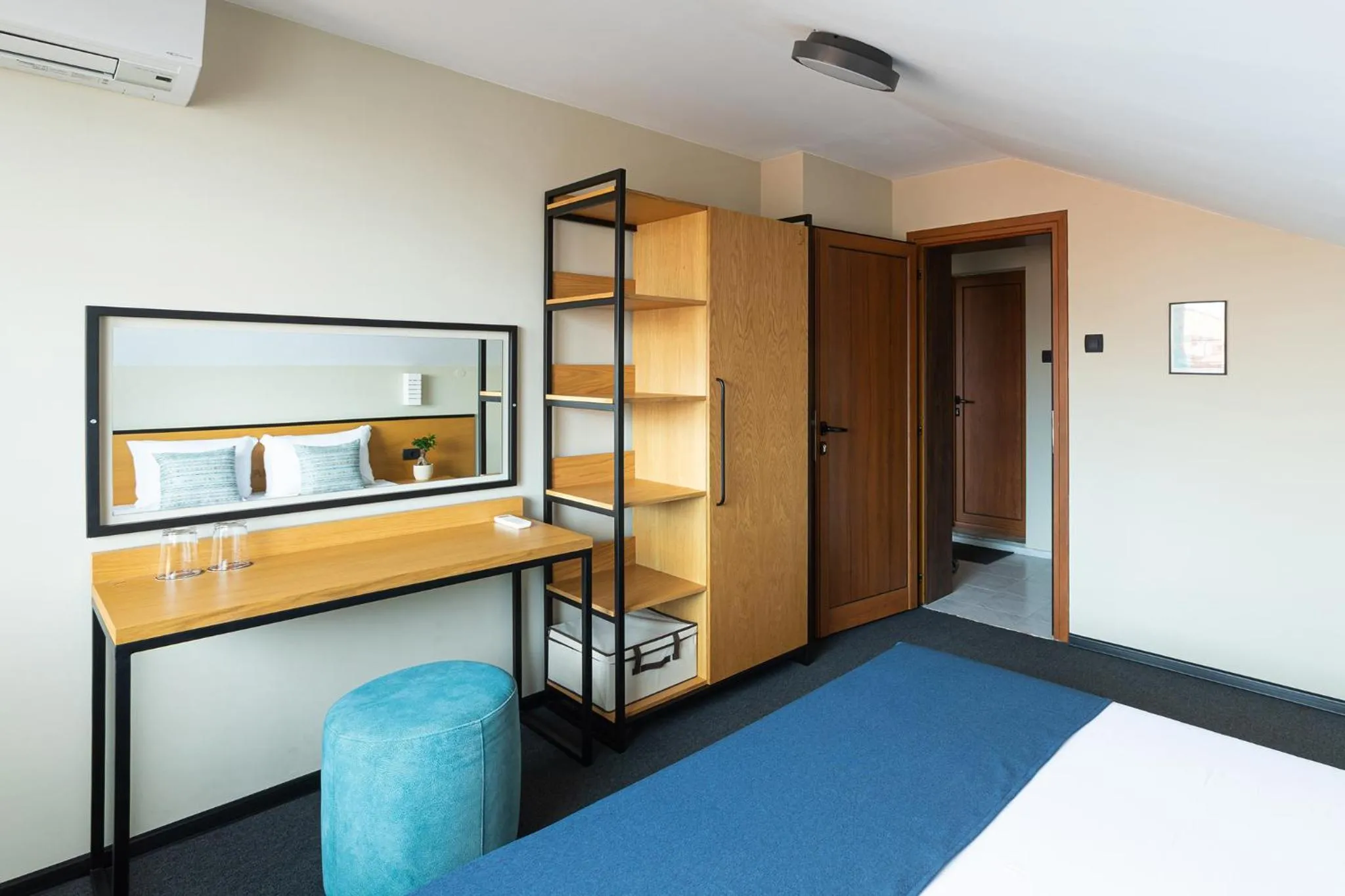 Bedroom, Bed in Hotel Albatros New Town