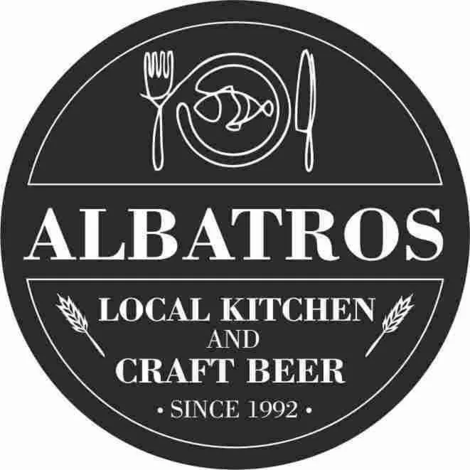 Restaurant/places to eat in Hotel Albatros New Town