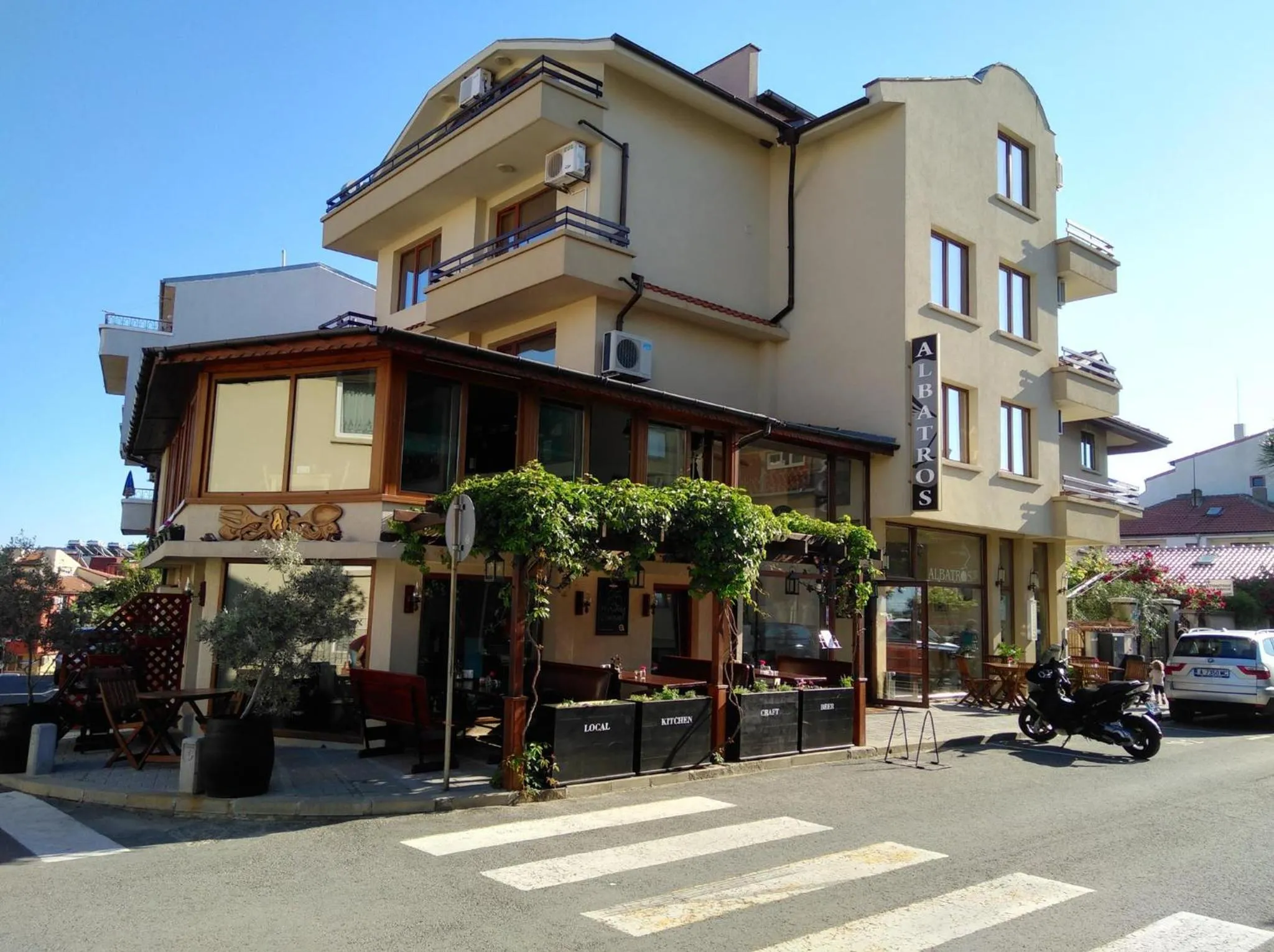 Property building in Hotel Albatros New Town