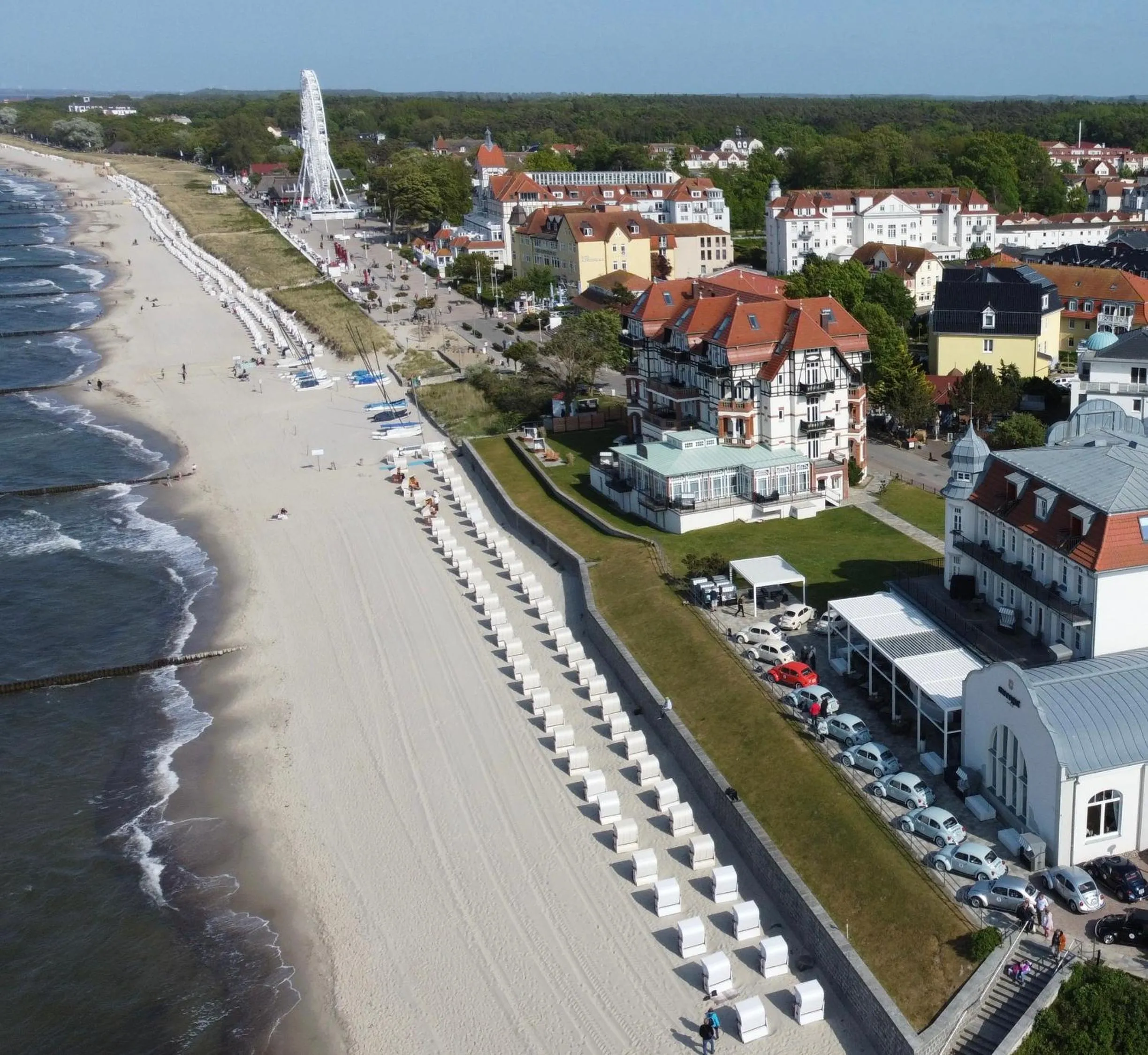 Property building in meergut HOTELS