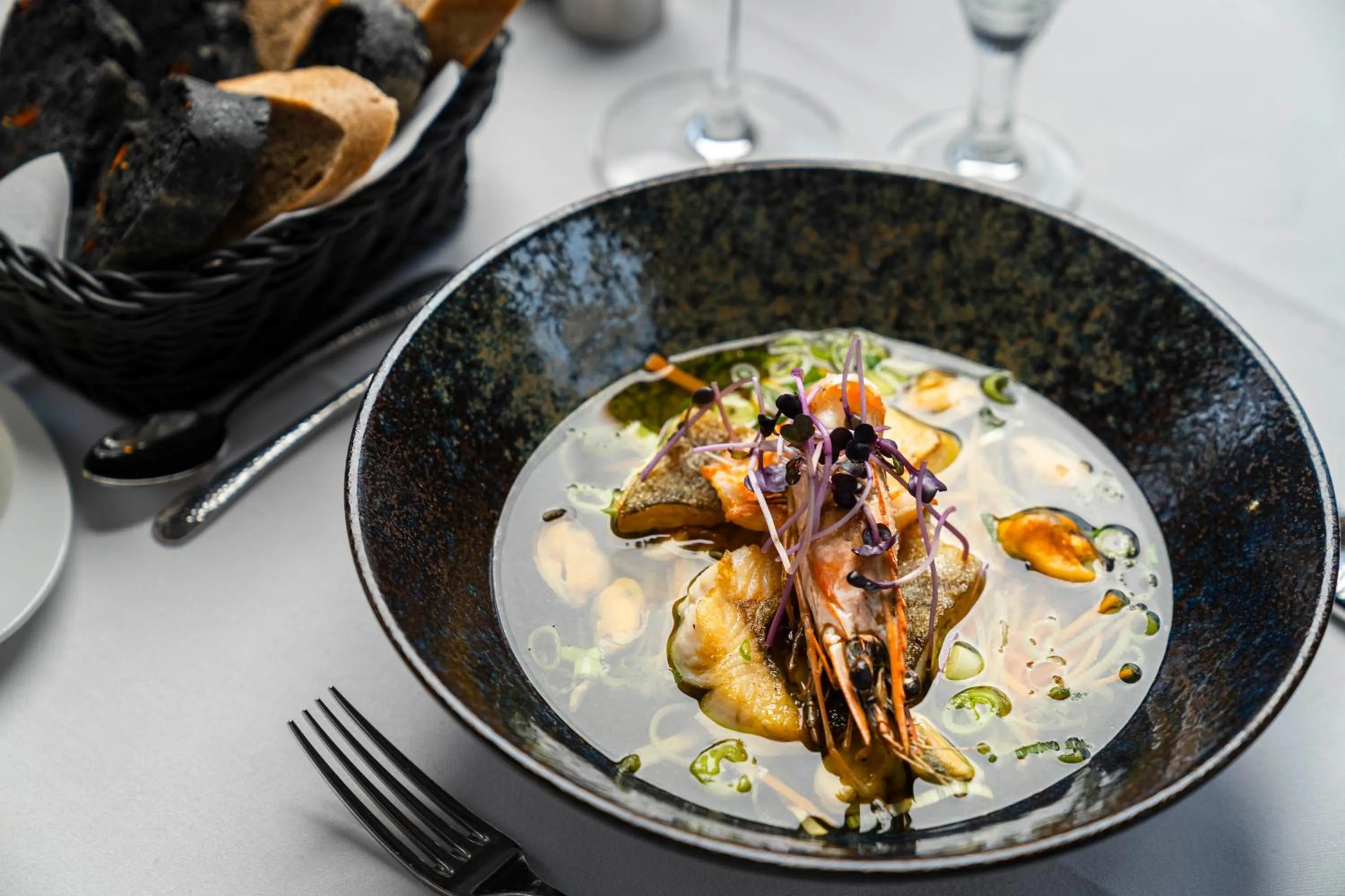 Restaurant/places to eat in meergut HOTELS